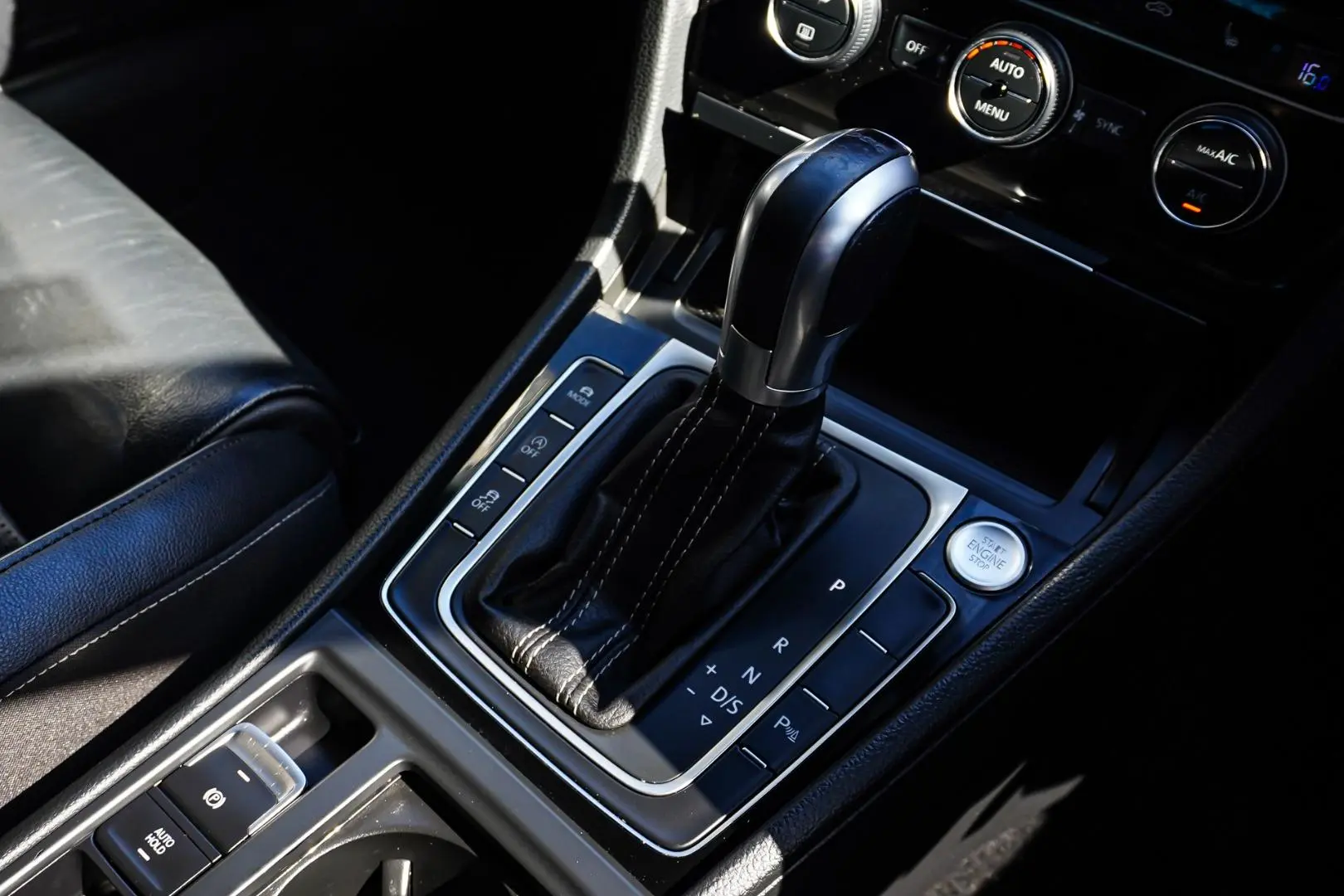 2018 Volkswagen Golf Gallery Image 19