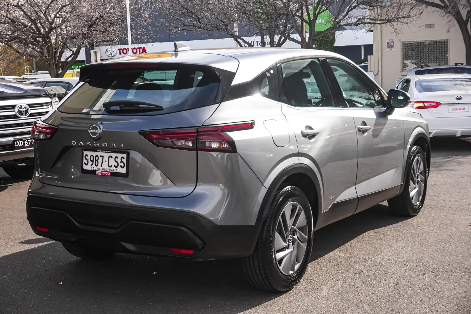 2022 Nissan QASHQAI Gallery Image 3