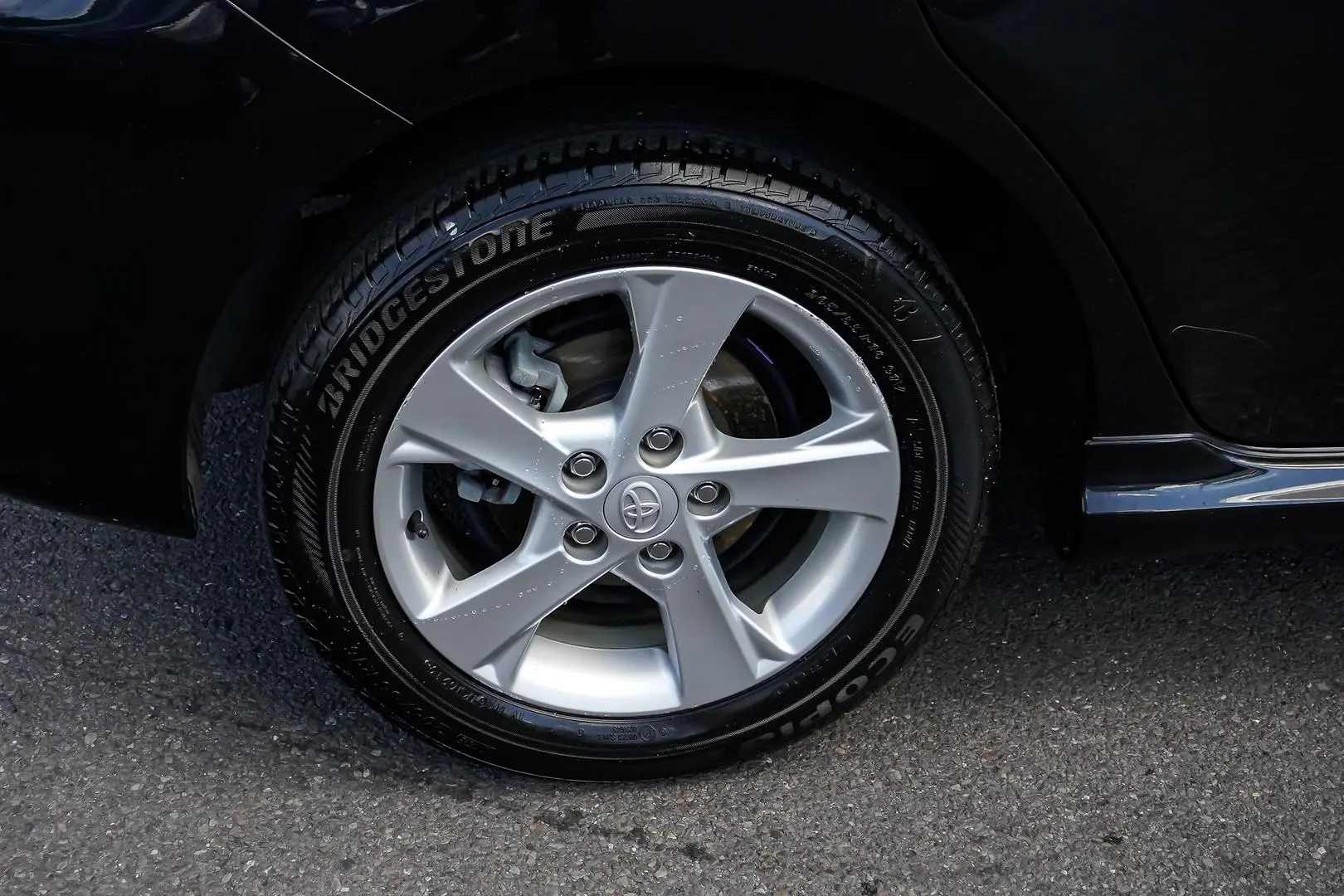 2010 Toyota Corolla Gallery Image 10