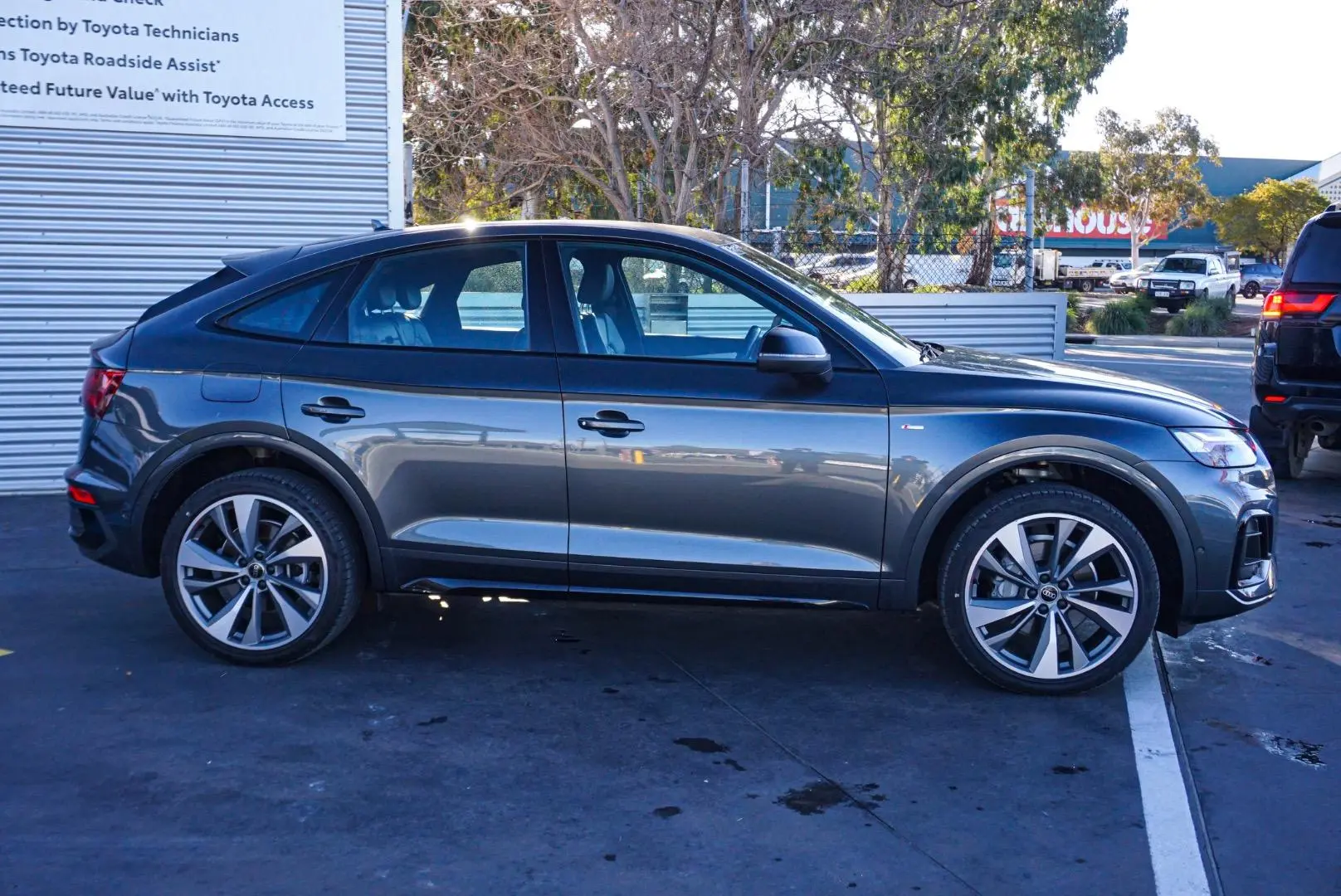 2022 Audi Q5 Gallery Image 4