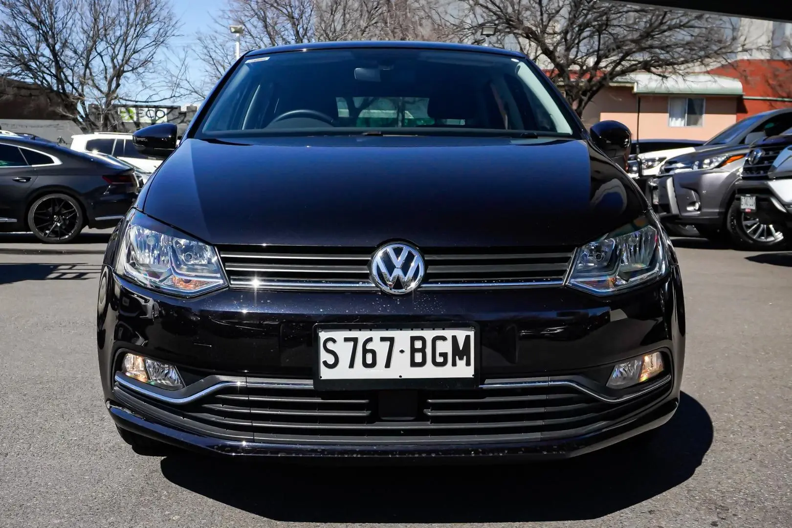 2015 Volkswagen Polo Gallery Image 4