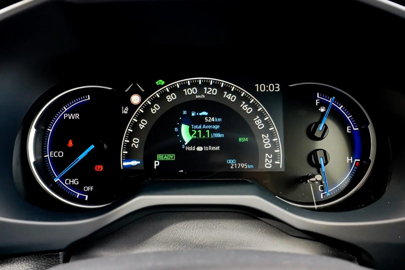 2025 Toyota RAV4 Gallery Image 18