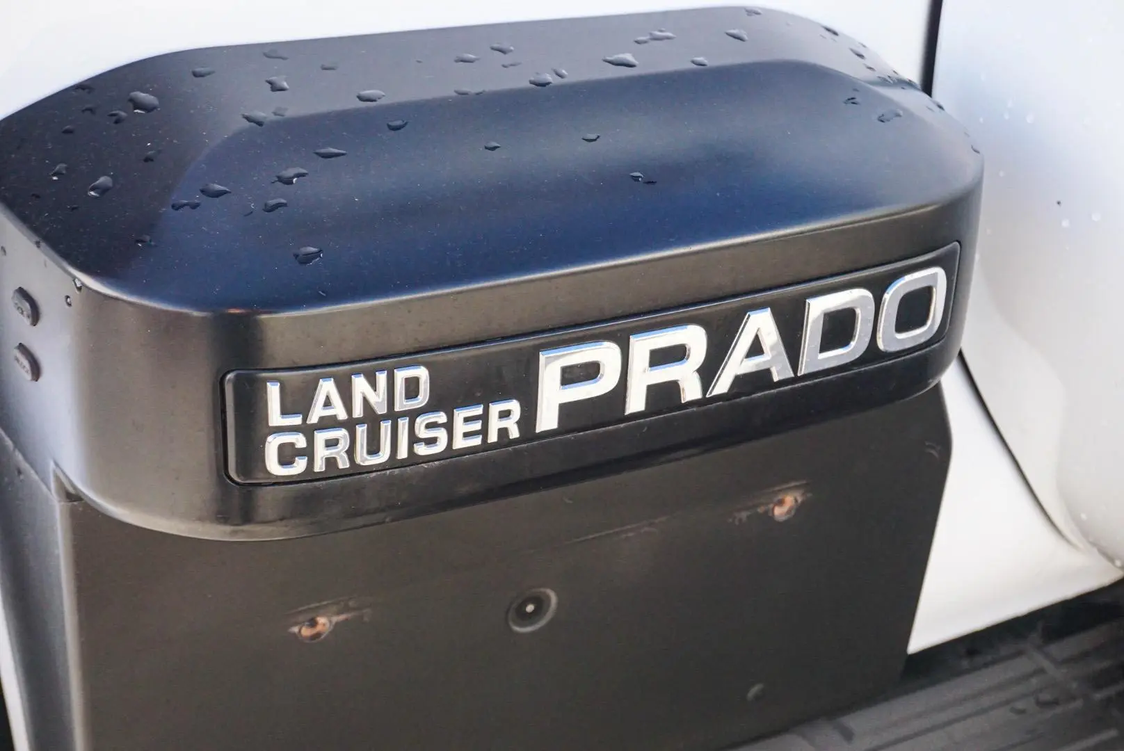 2021 Toyota Landcruiser Prado Gallery Image 15