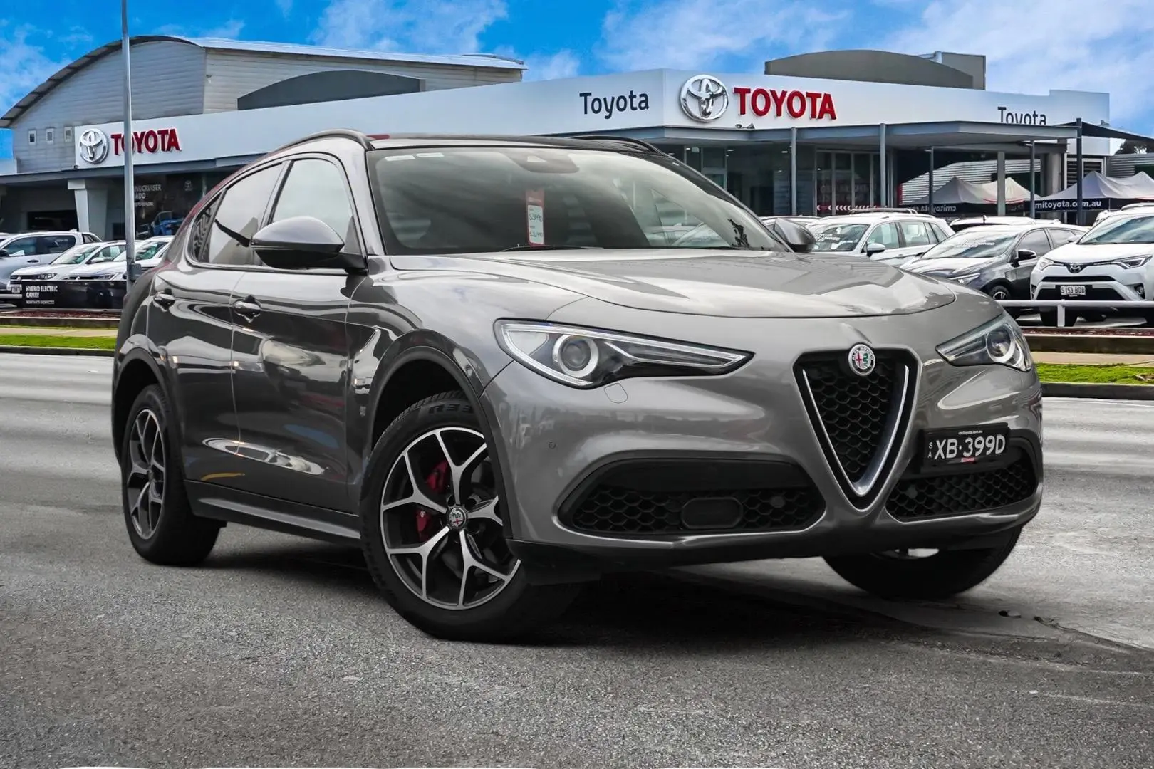 2018 Alfa Romeo Stelvio Image