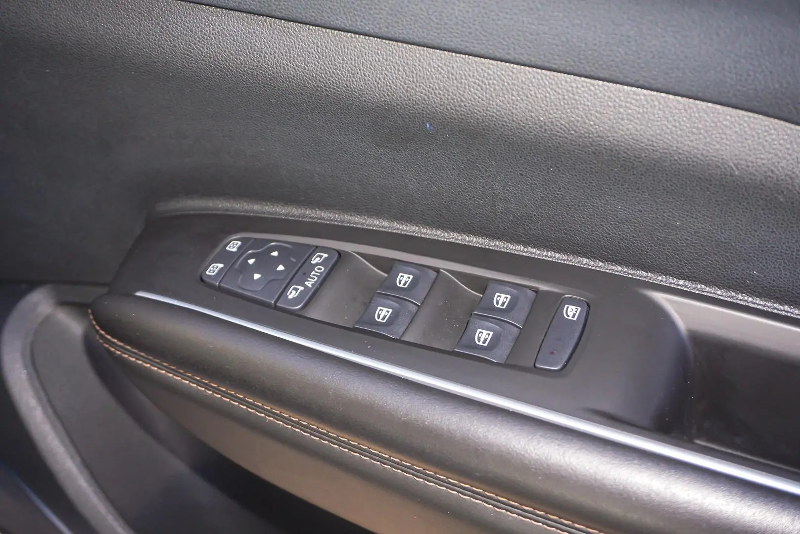 2022 Renault Koleos Gallery Image 17