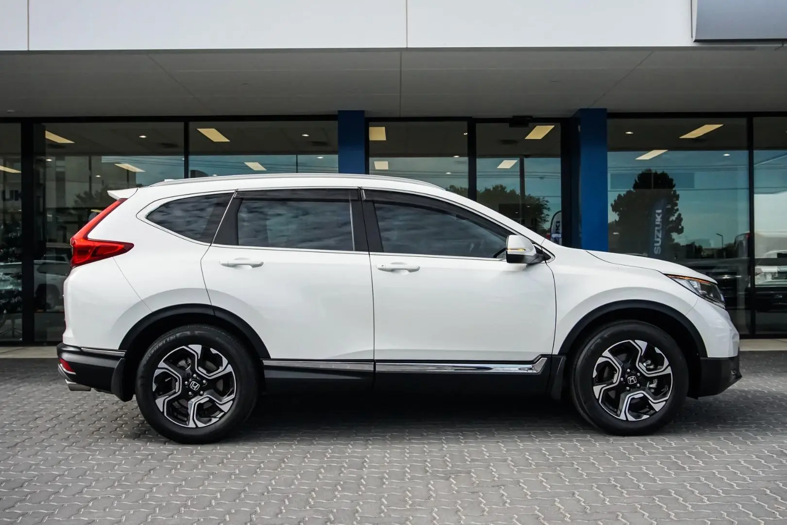 2019 Honda Cr-V Gallery Image 3