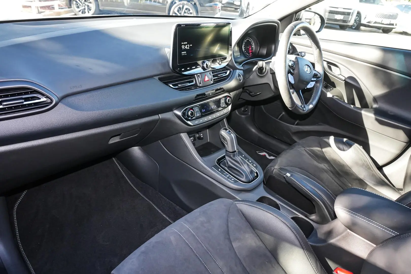 2023 Hyundai i30 Gallery Image 7