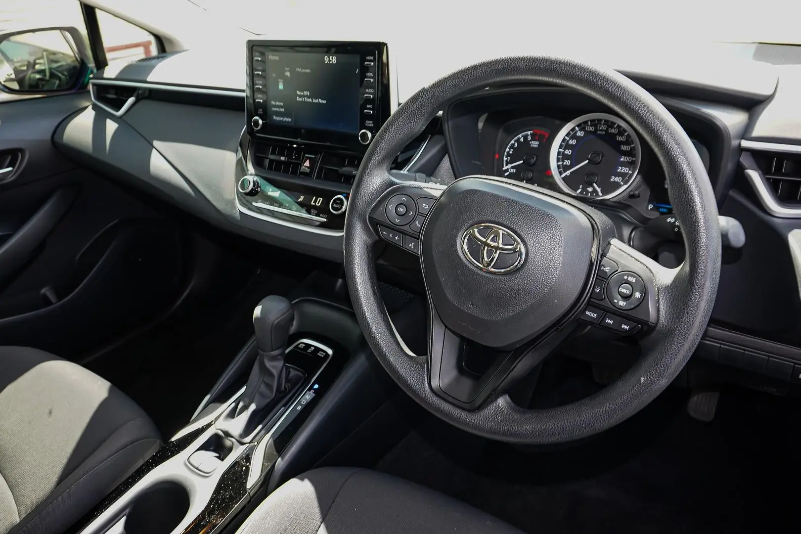2022 Toyota Corolla Gallery Image 7