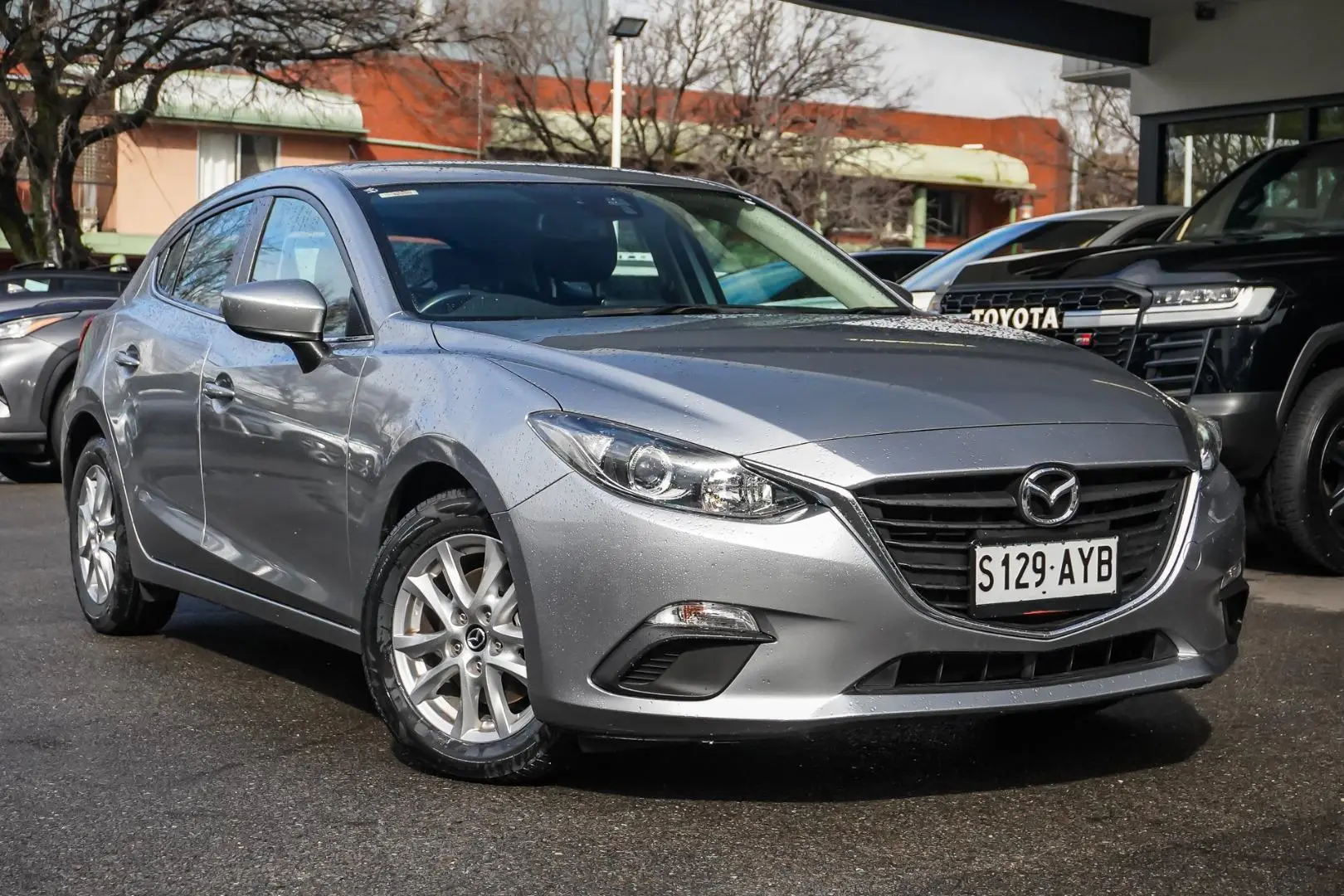 2014 Mazda 3 Gallery Image 2