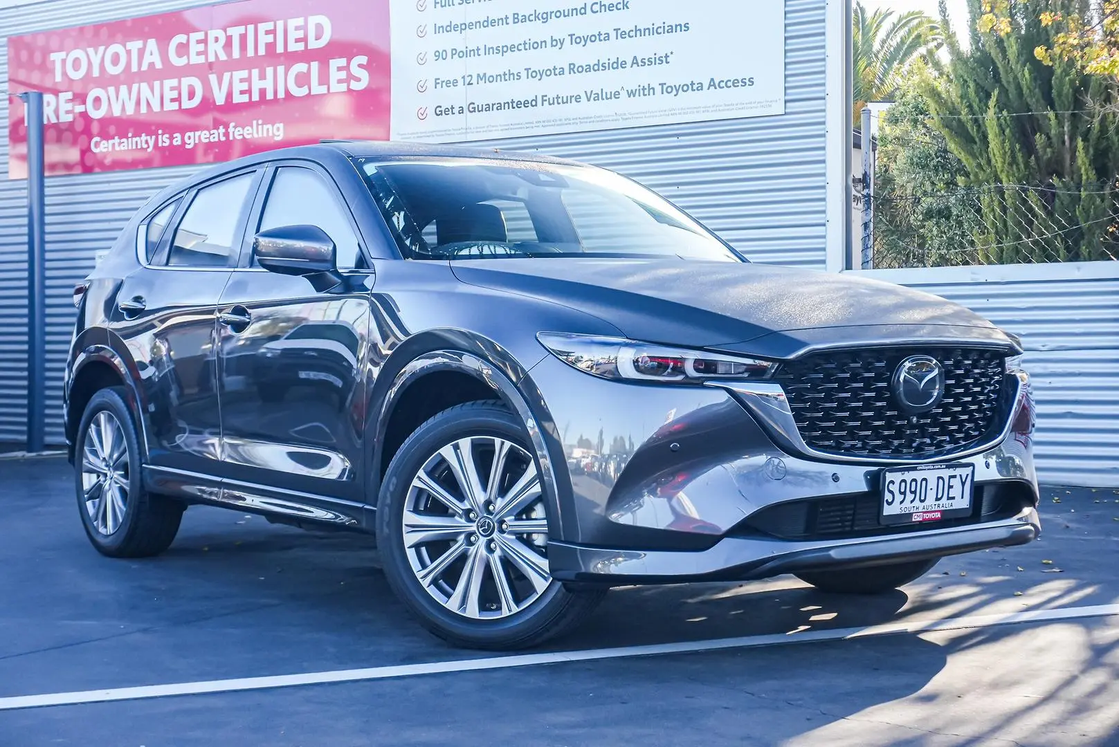 2022 Mazda CX-5 Gallery Image 1