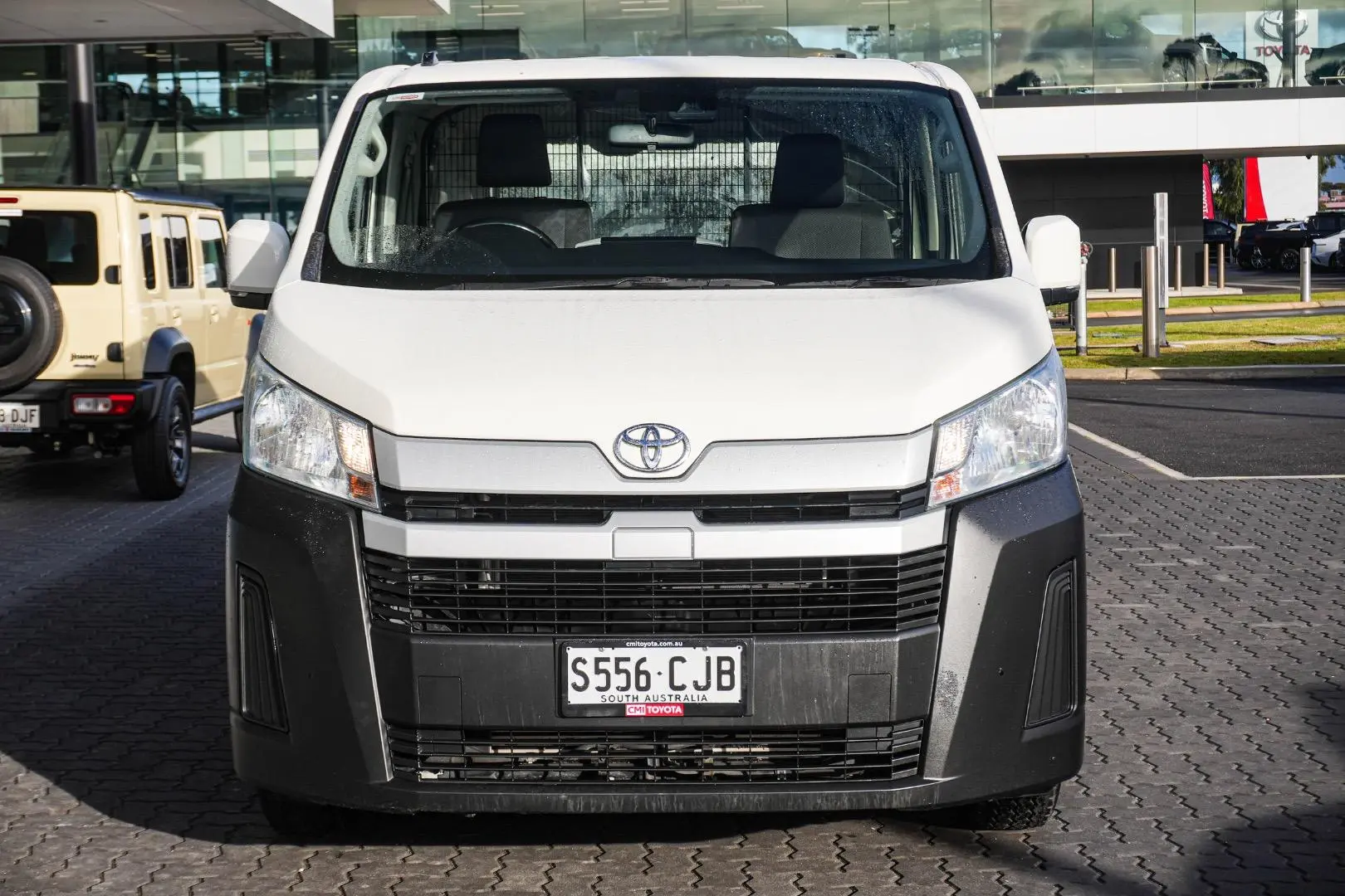 2020 Toyota Hiace Gallery Image 5