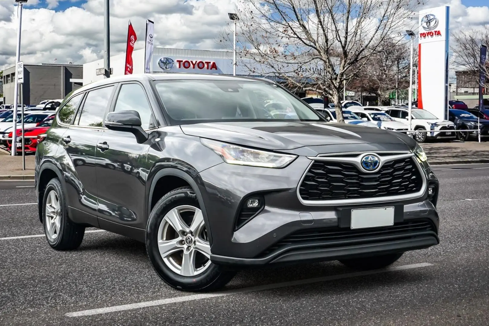 2023 Toyota Kluger Image