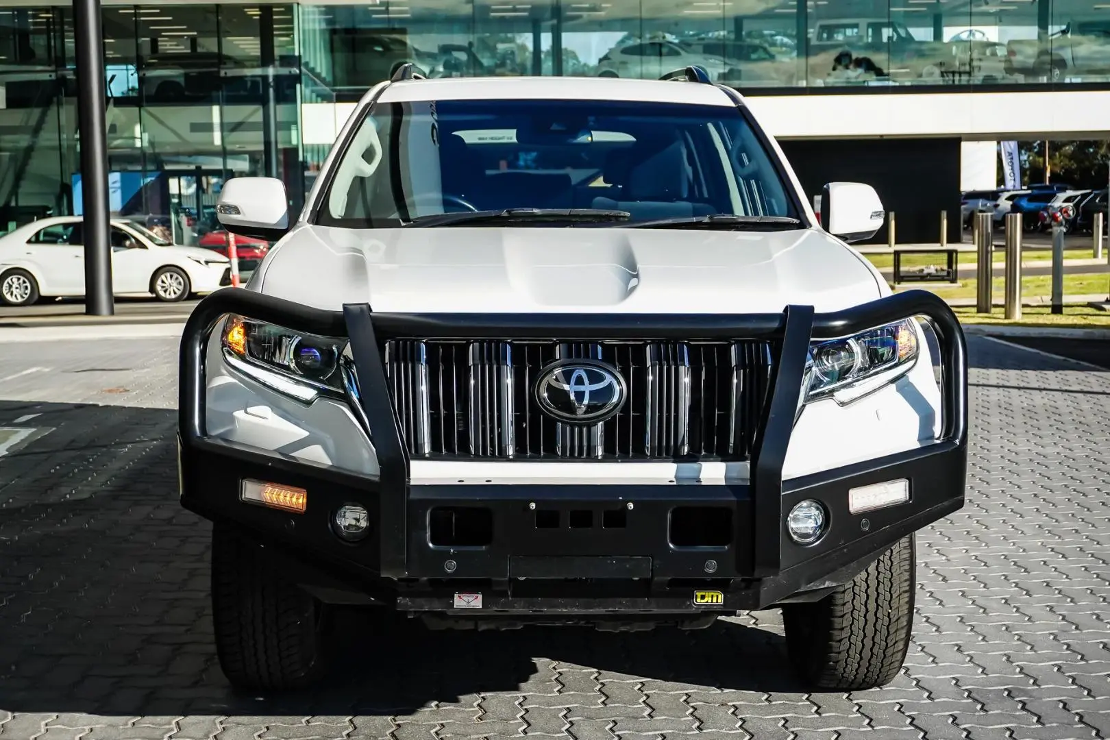 2021 Toyota Landcruiser Prado Gallery Image 4