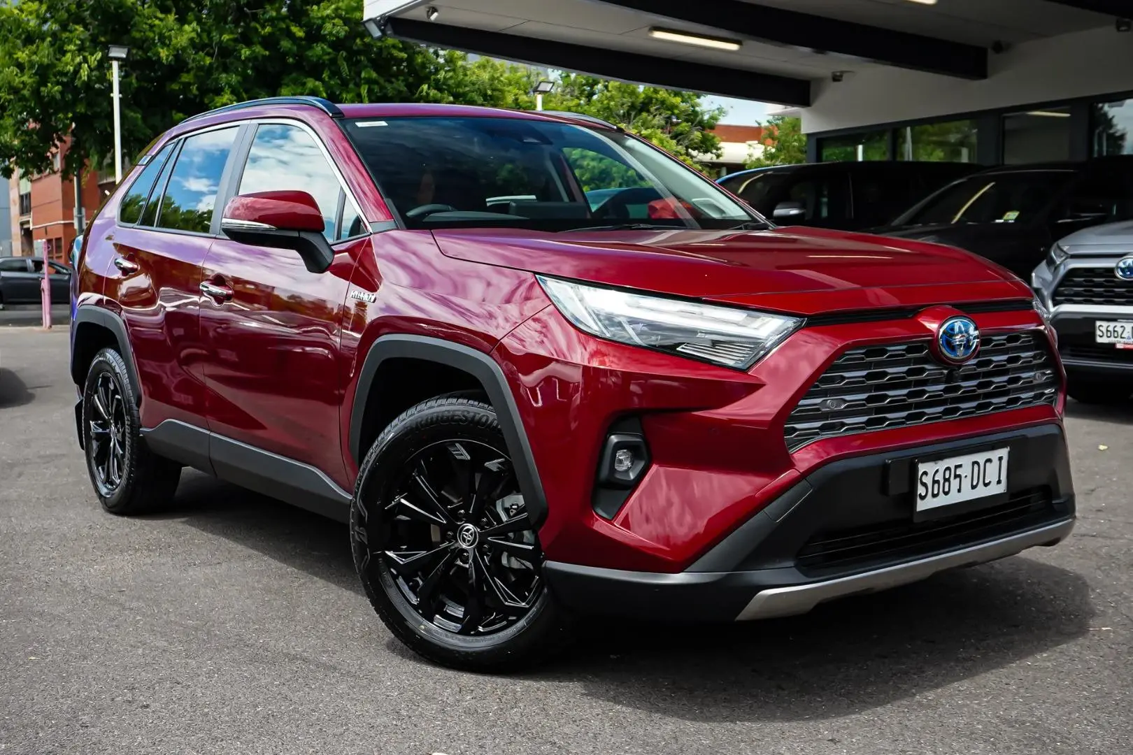 2024 Toyota RAV4 Gallery Image 2