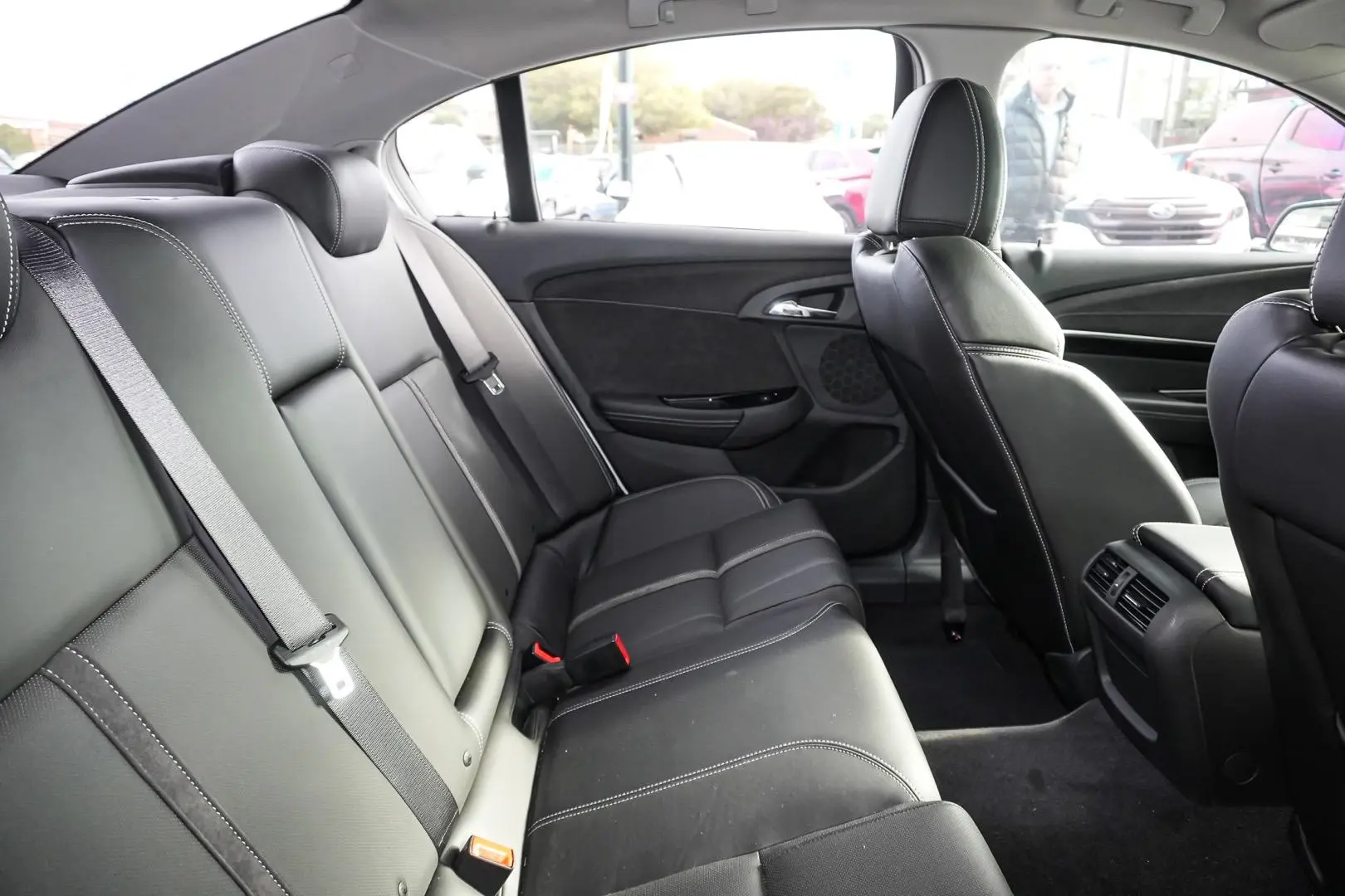 2017 Holden Commodore Gallery Image 10