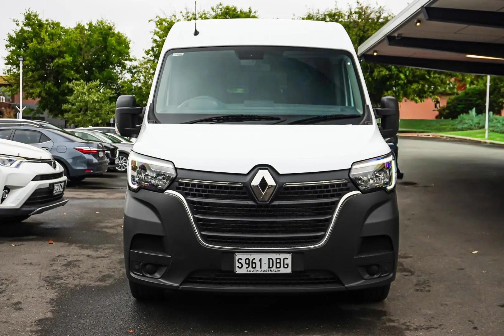 2023 Renault Master Gallery Image 4