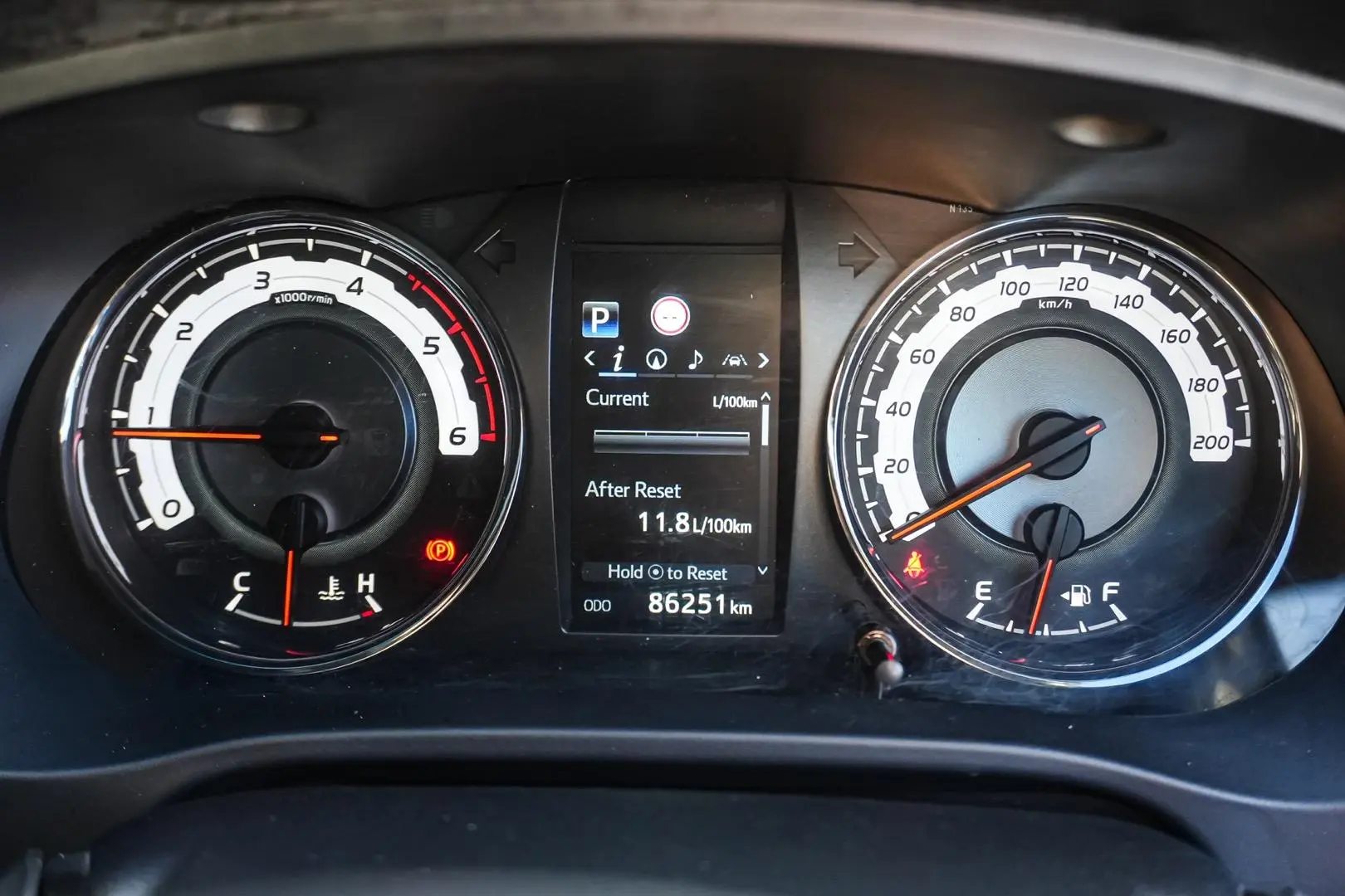 2019 Toyota Hilux Gallery Image 17