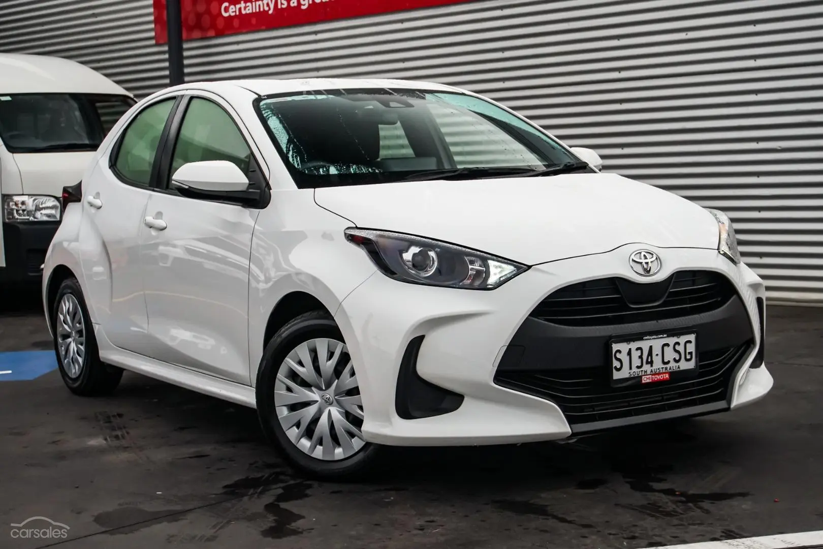 2022 Toyota Yaris Image 1