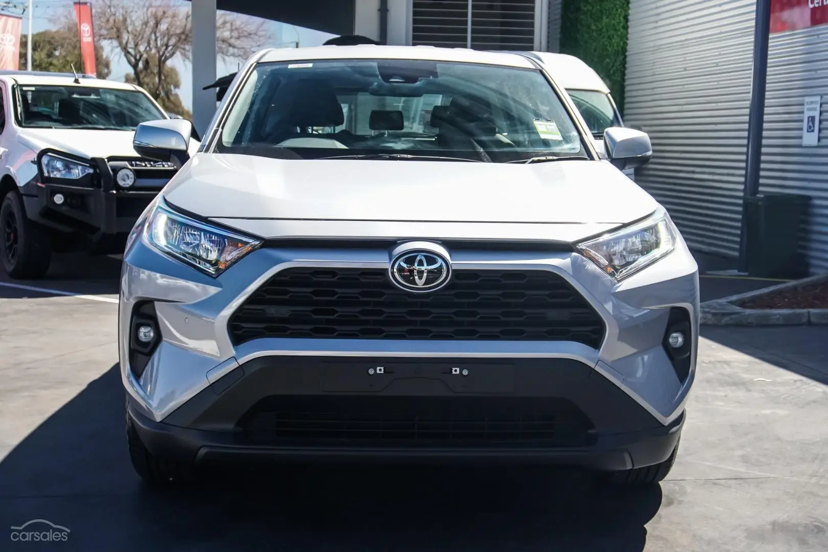 2022 Toyota RAV4 Image 4