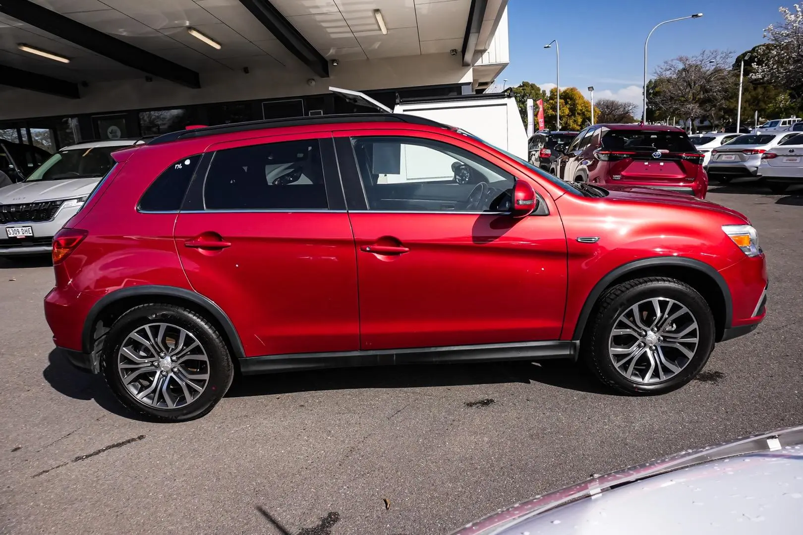 2017 Mitsubishi ASX Gallery Image 4