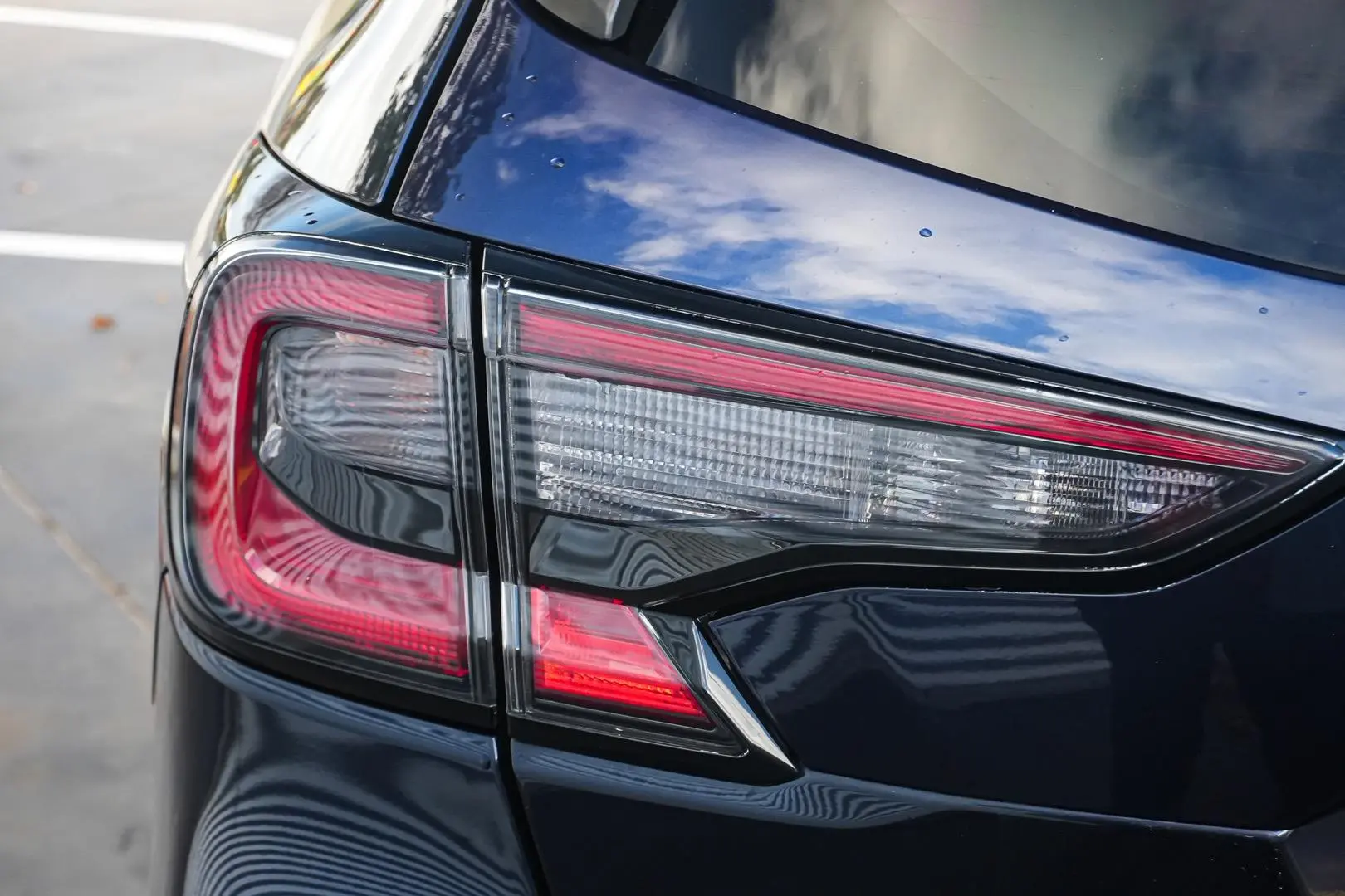 2021 Subaru Outback Gallery Image 8