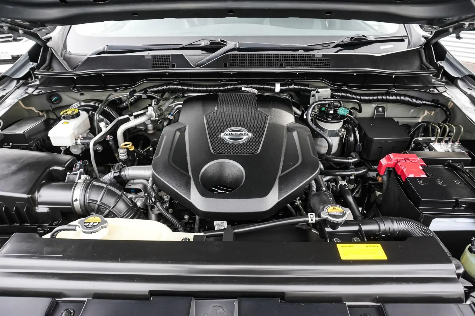 2022 Nissan Navara Gallery Image 21