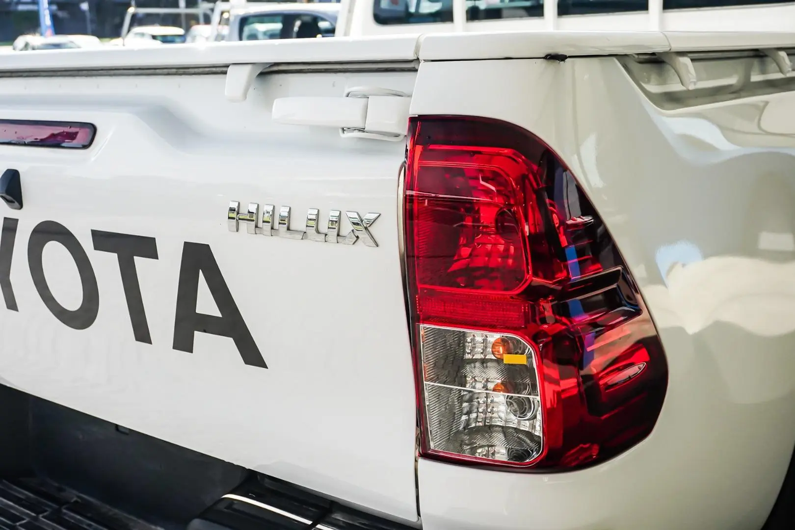 2024 Toyota Hilux Gallery Image 13