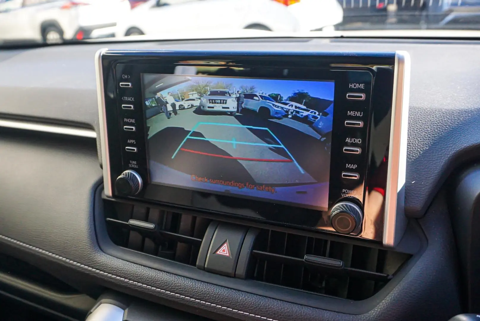 2022 Toyota RAV4 Gallery Image 22