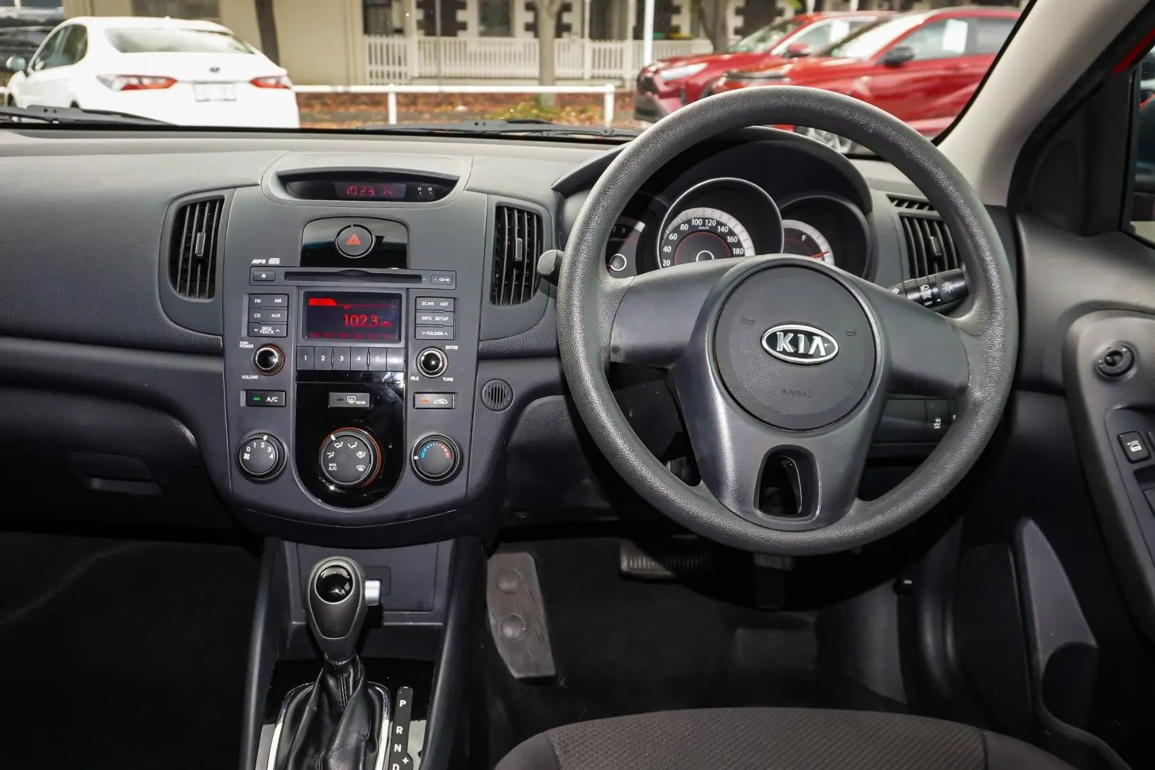 2012 Kia Cerato Gallery Image 9