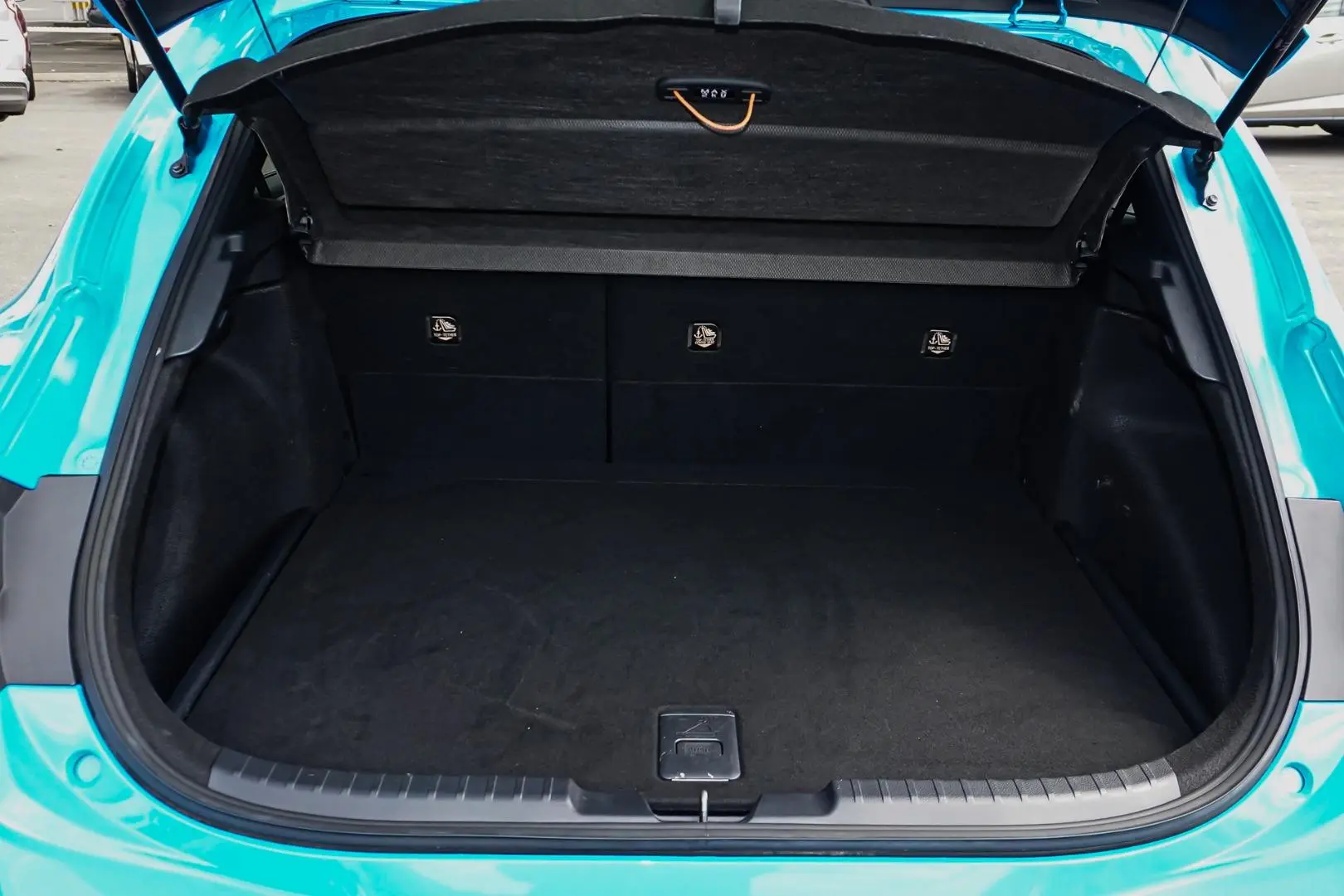 2018 Toyota Corolla Gallery Image 10