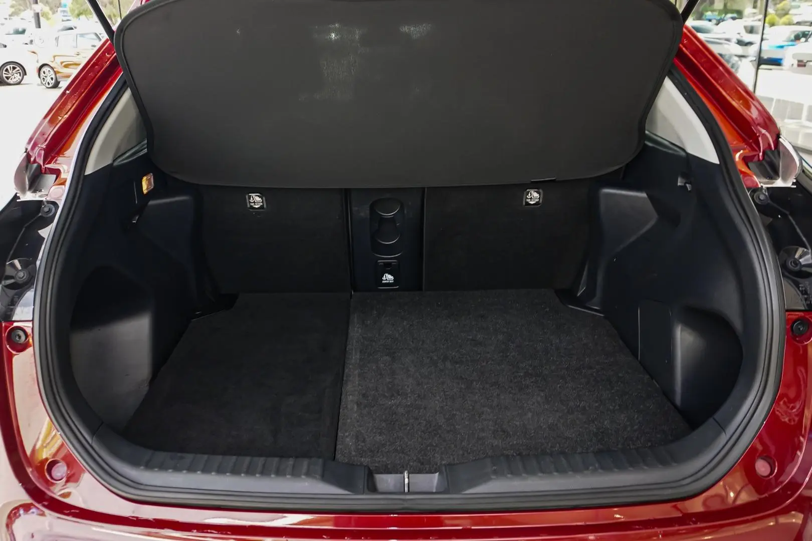 2021 Toyota Yaris Cross Gallery Image 10