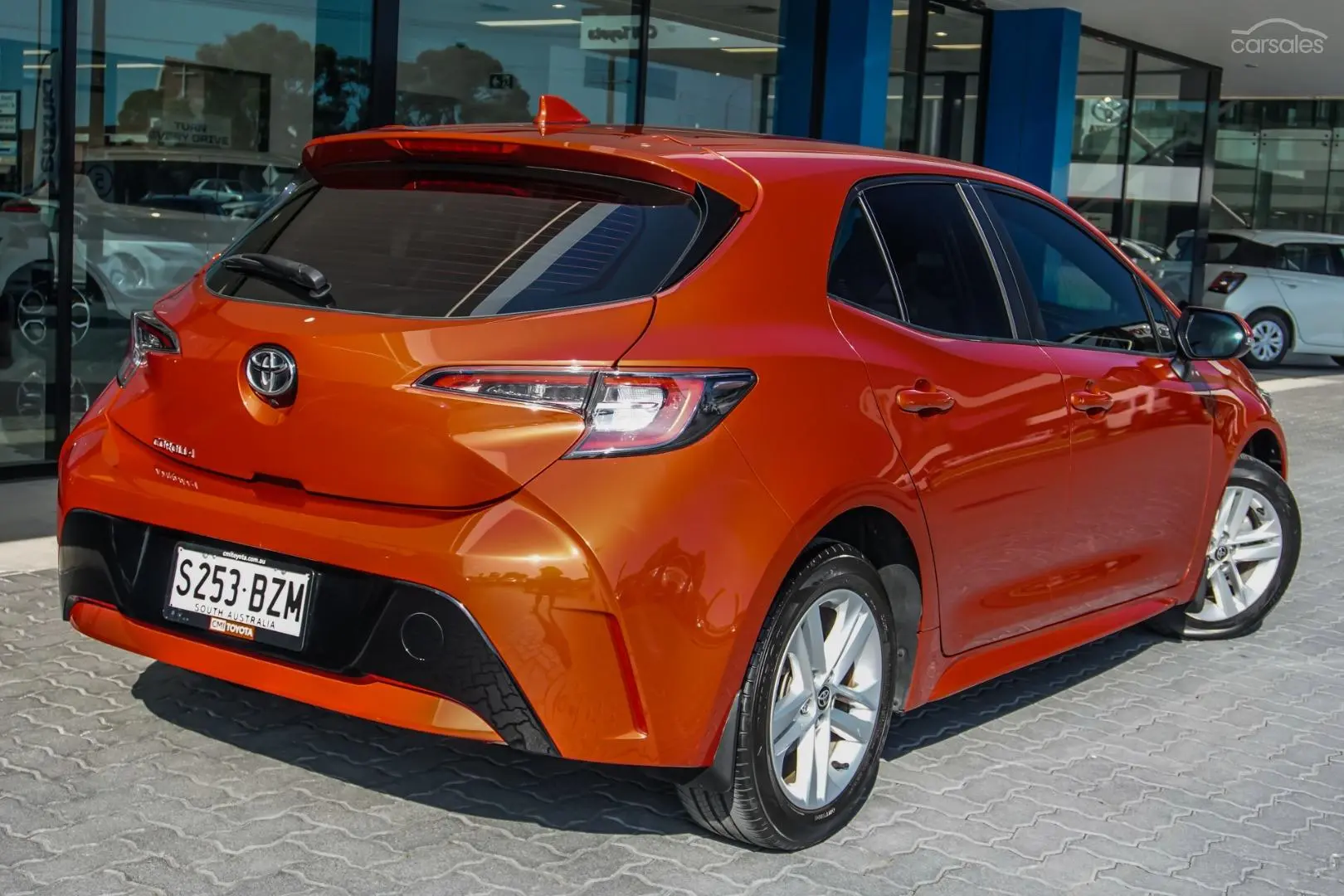 2019 Toyota Corolla Image 2