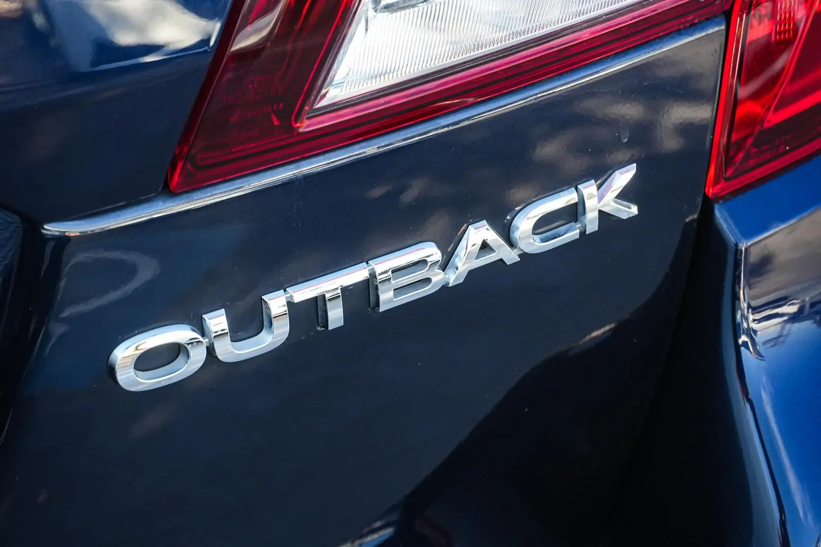 2017 Subaru Outback Gallery Image 15