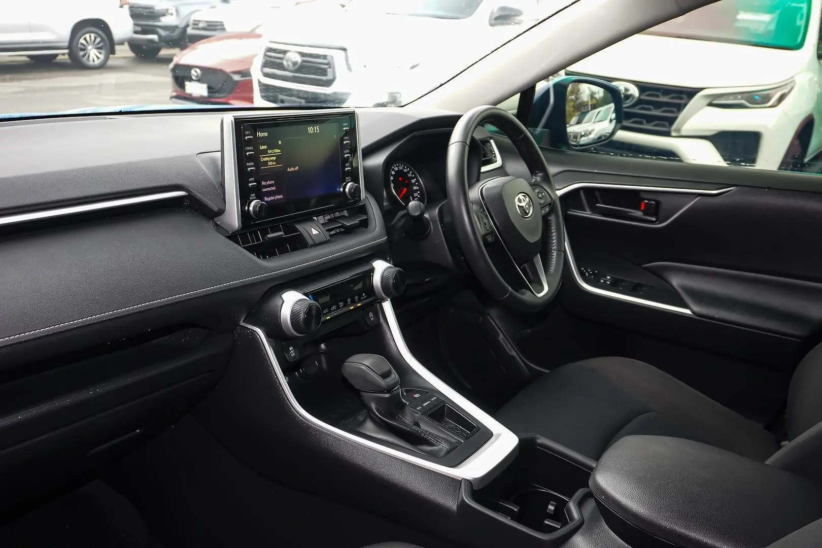 2022 Toyota RAV4 Gallery Image 9