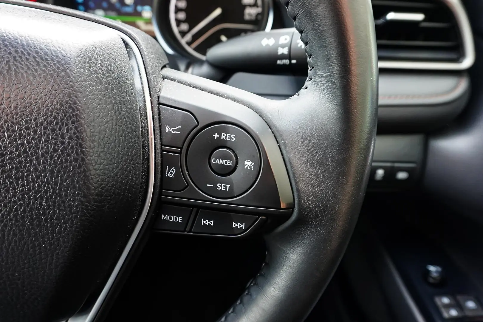 2020 Toyota Camry Gallery Image 21