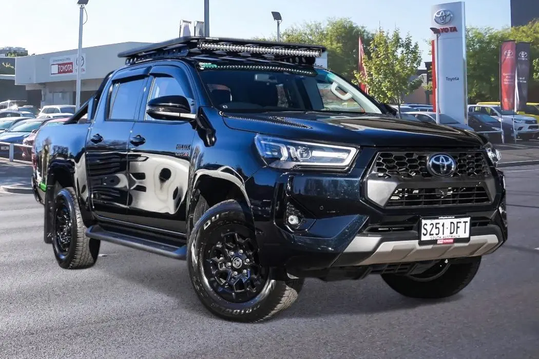 2024 Toyota Hilux Gallery Image 1