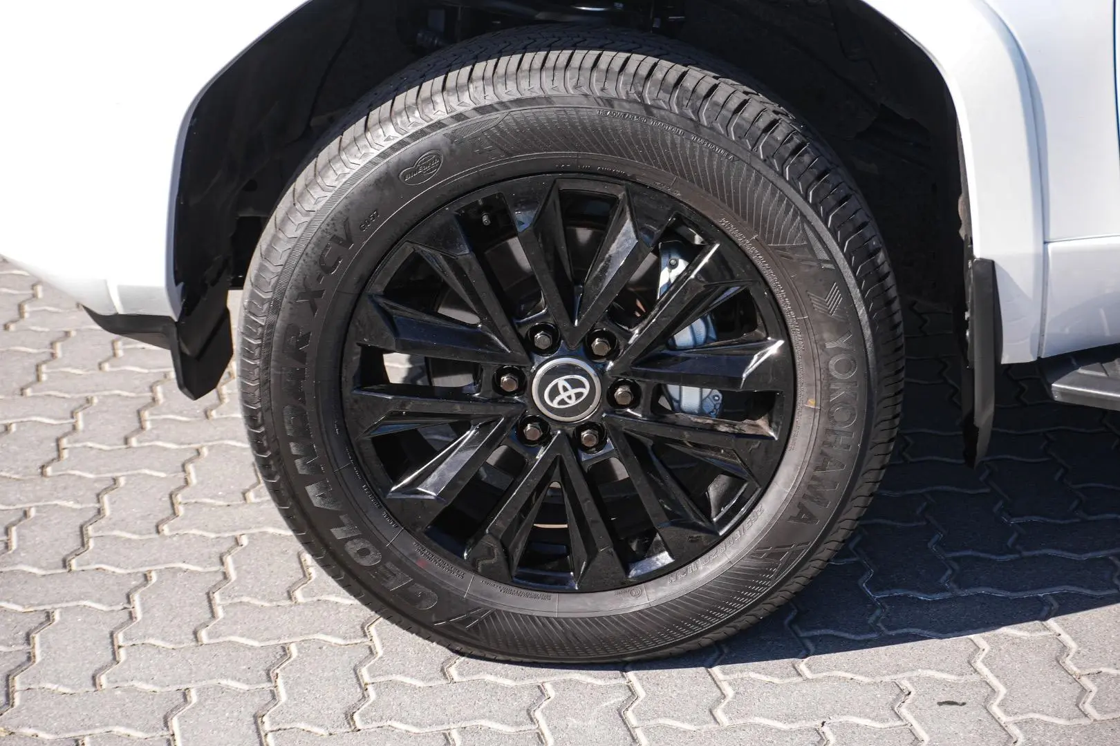 2026 Toyota Landcruiser Prado Gallery Image 13