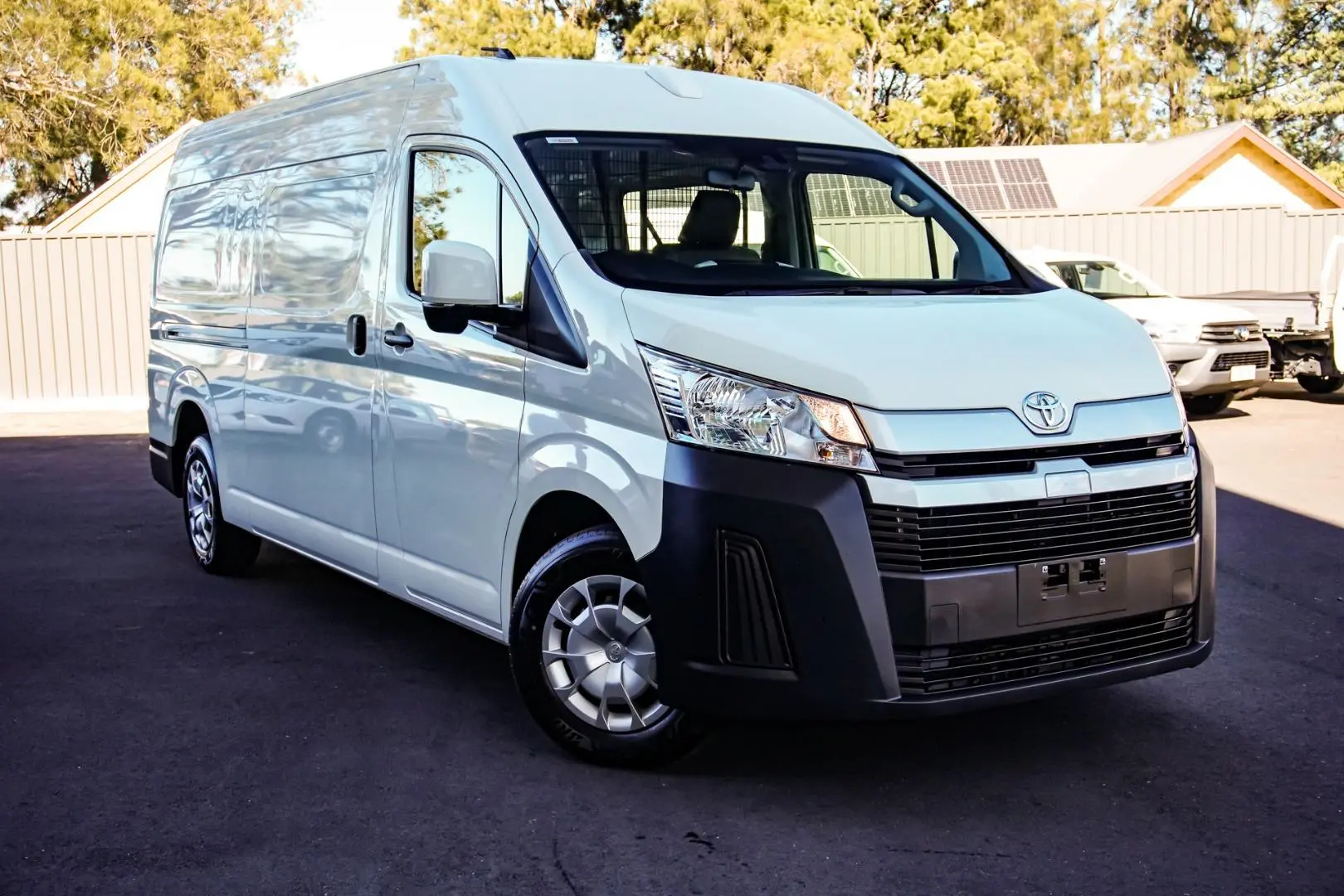 2022 Toyota Hiace Gallery Image 1