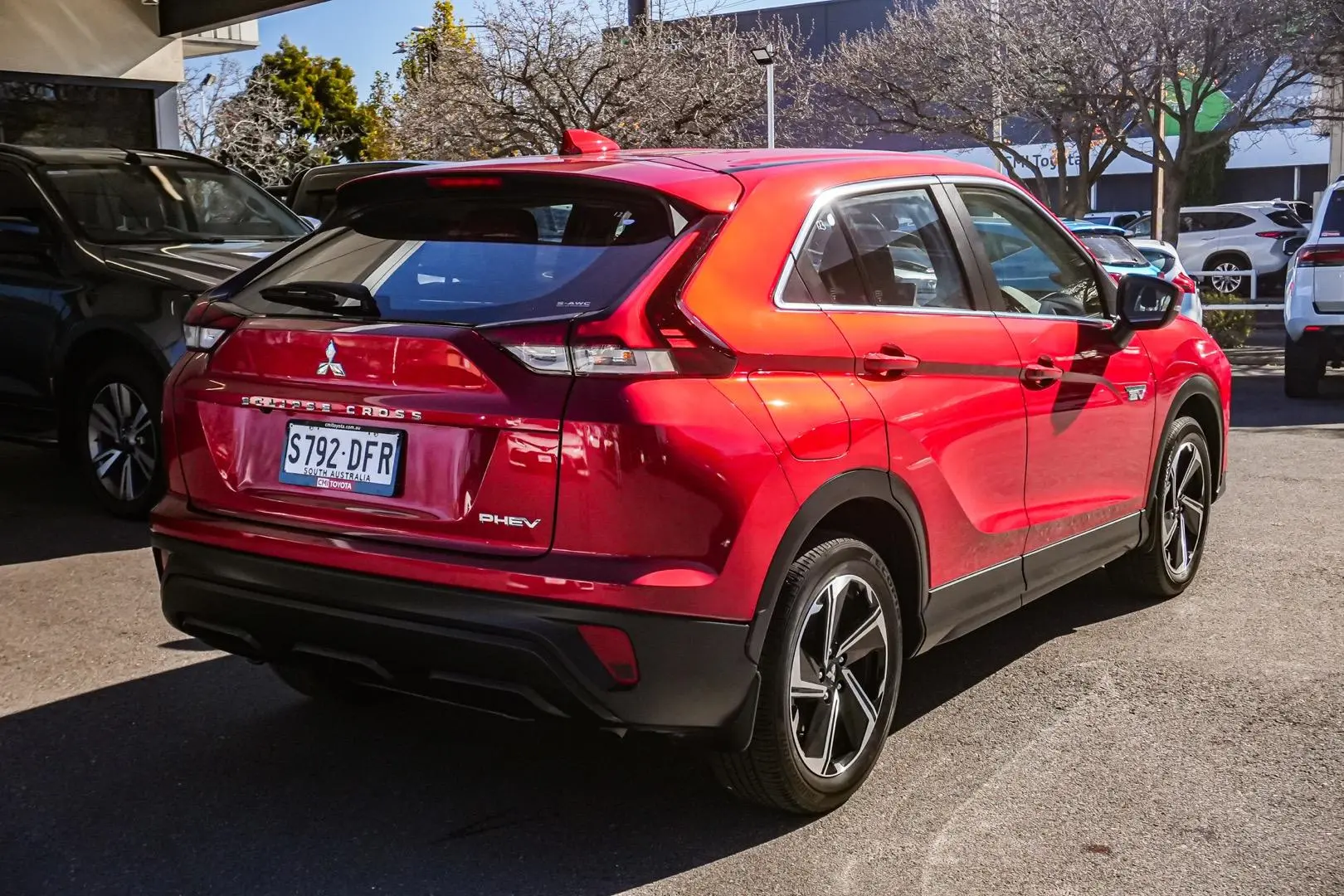 2022 Mitsubishi Eclipse Cross Gallery Image 3