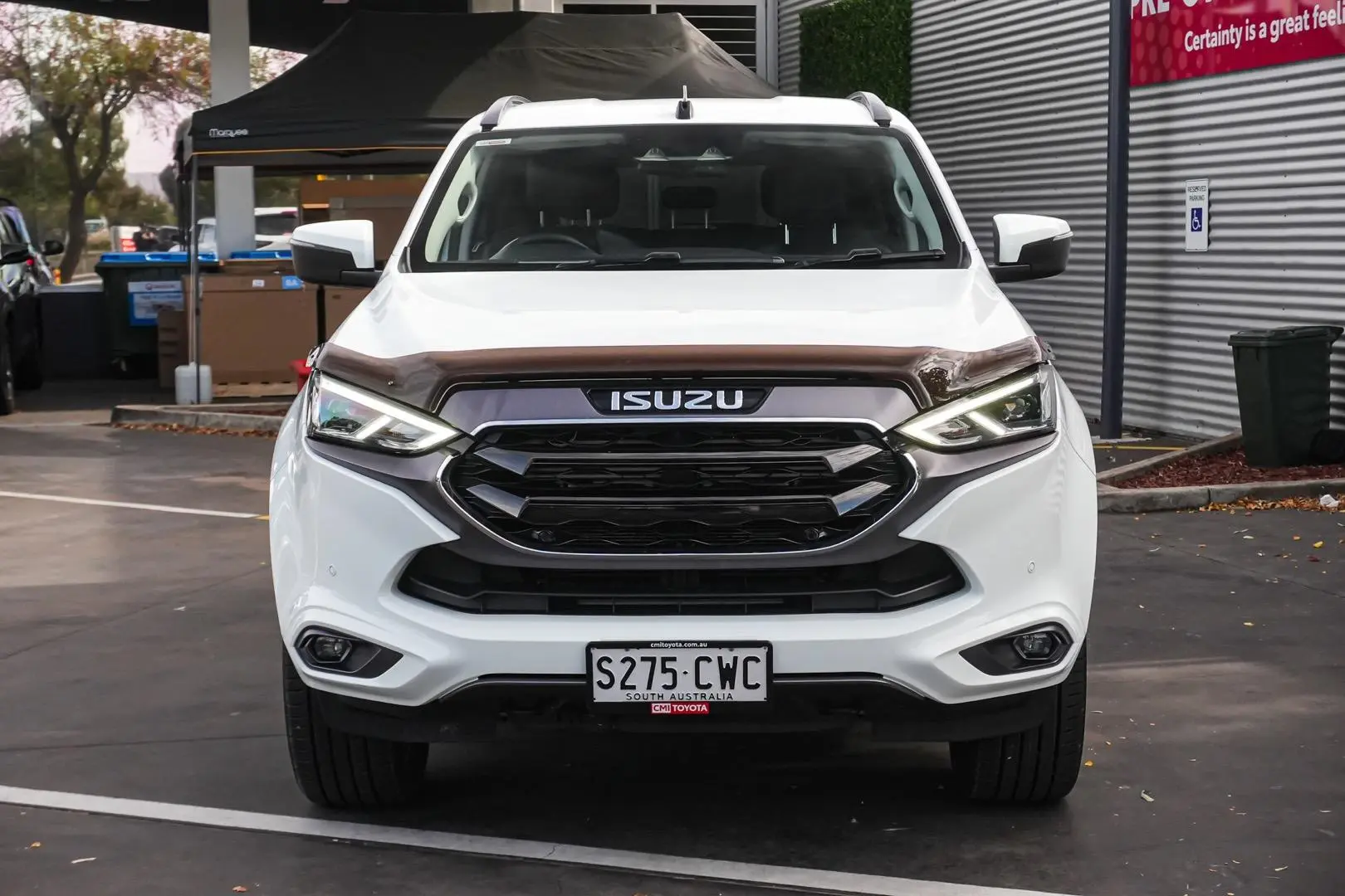 2023 Isuzu MU-X Gallery Image 5