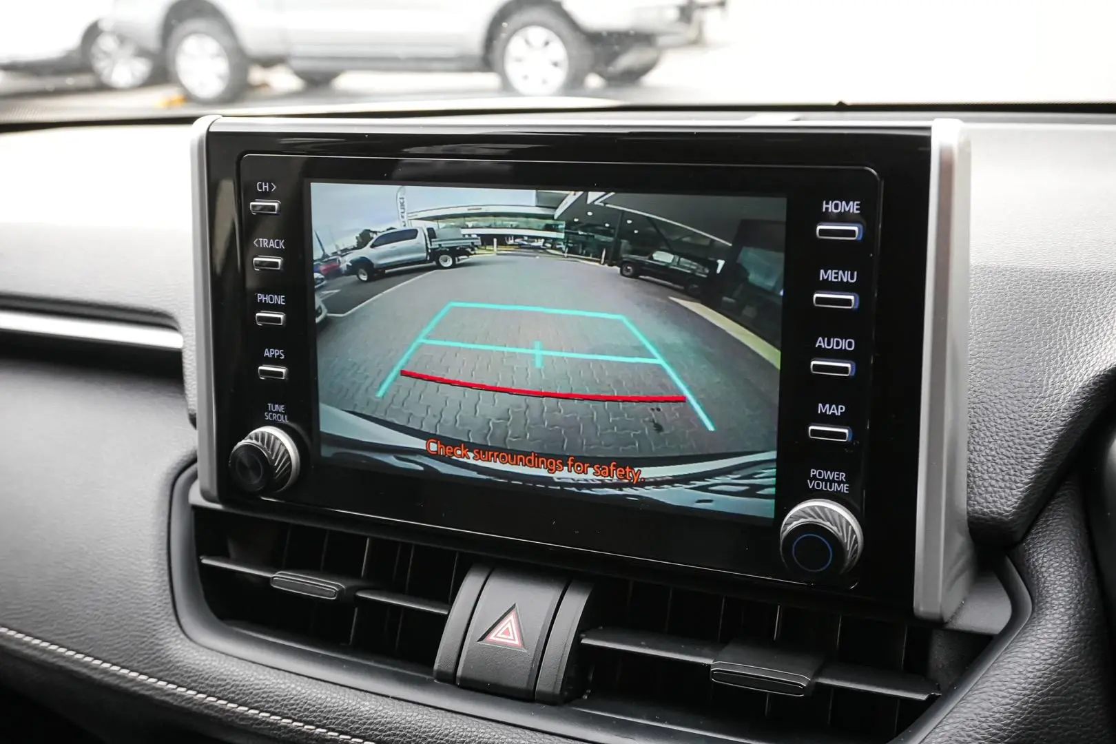 2019 Toyota RAV4 Gallery Image 22
