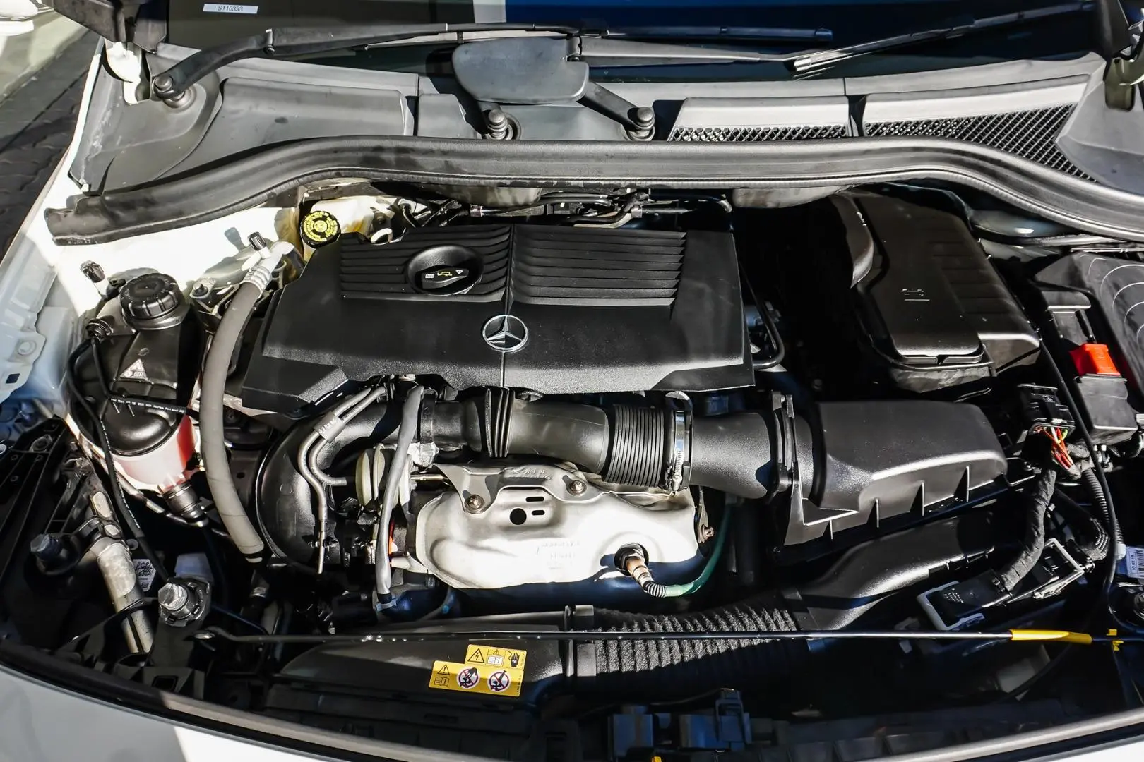 2016 Mercedes-Benz B-Class Gallery Image 28