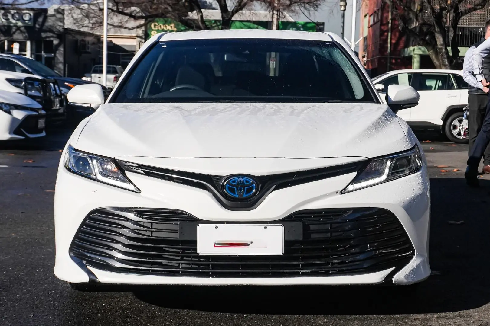 2019 Toyota Camry Gallery Image 5
