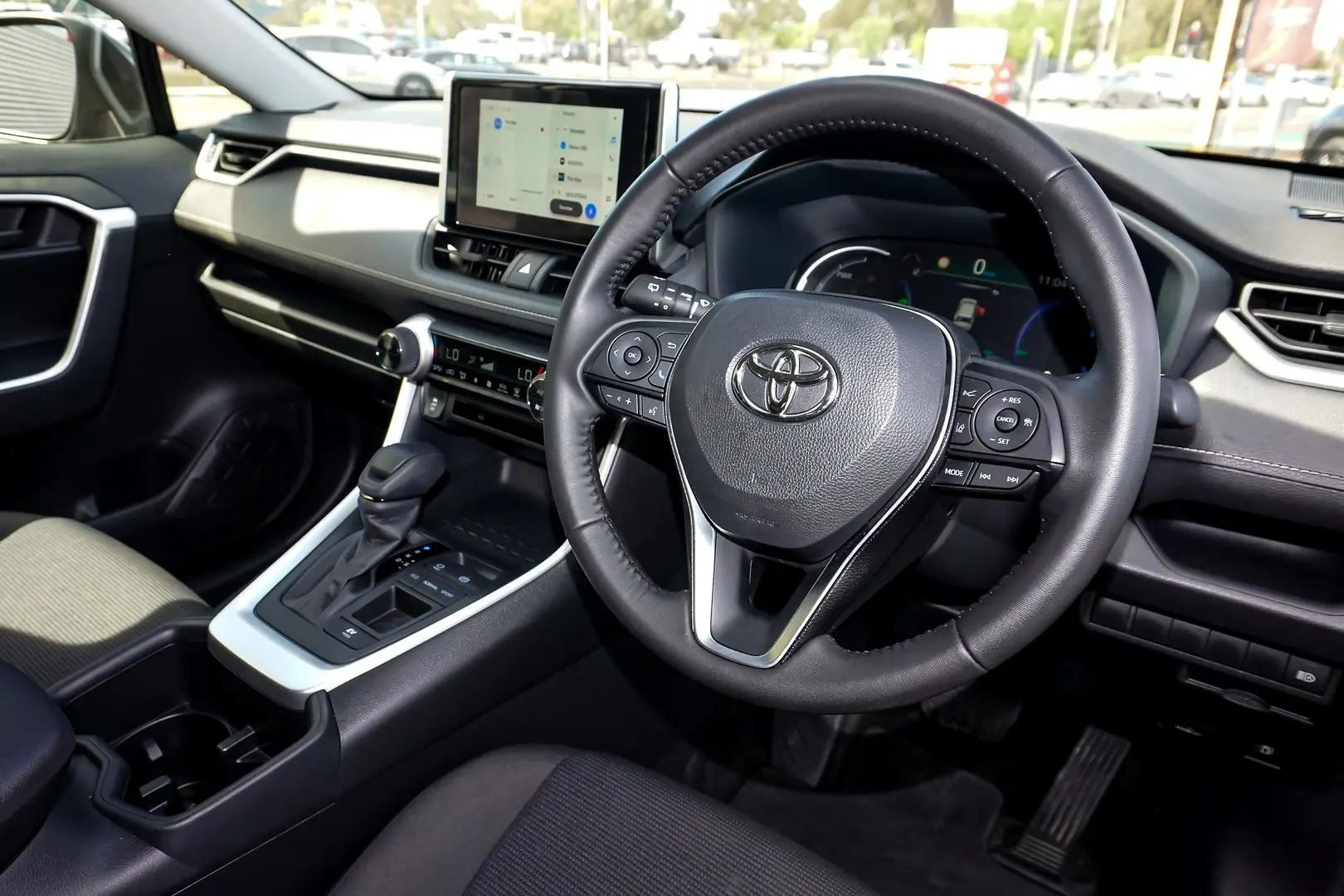 2025 Toyota RAV4 Gallery Image 7