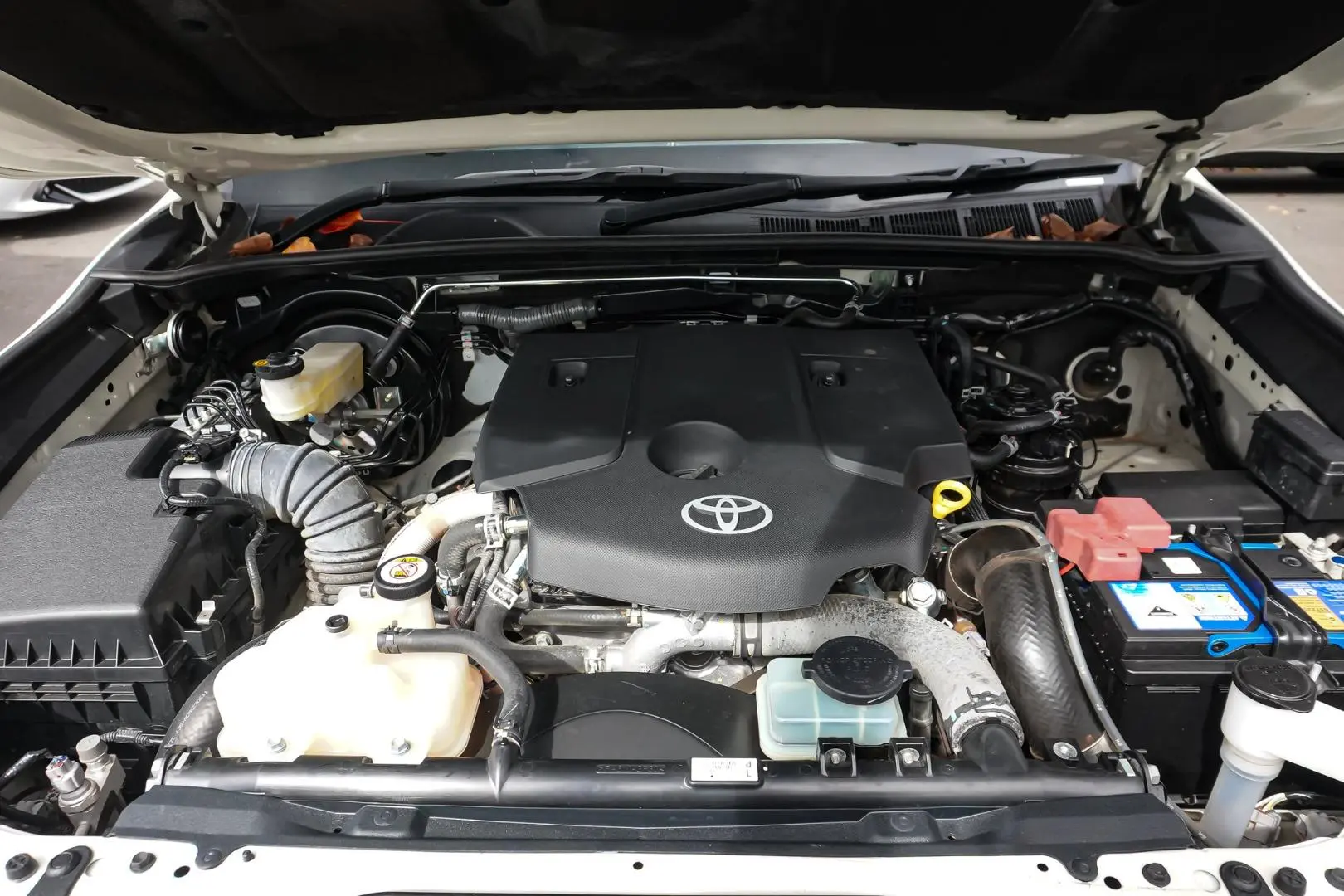 2023 Toyota Hilux Gallery Image 25