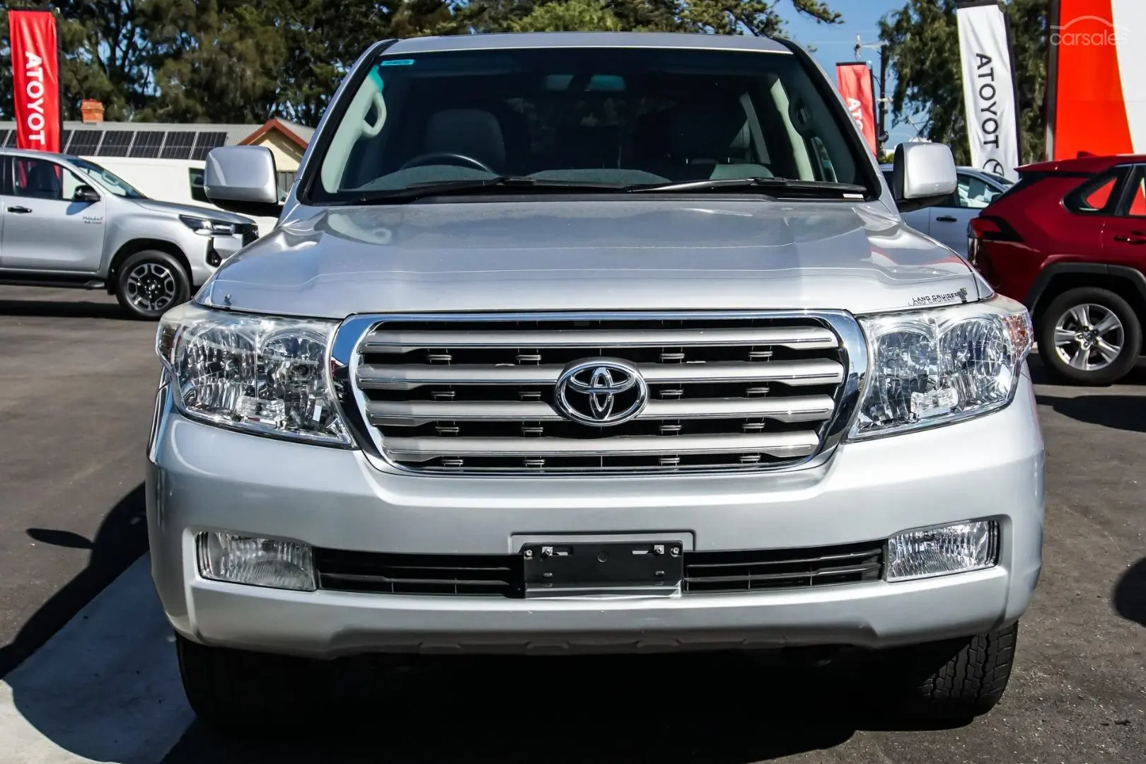 2010 Toyota Landcruiser Image 4