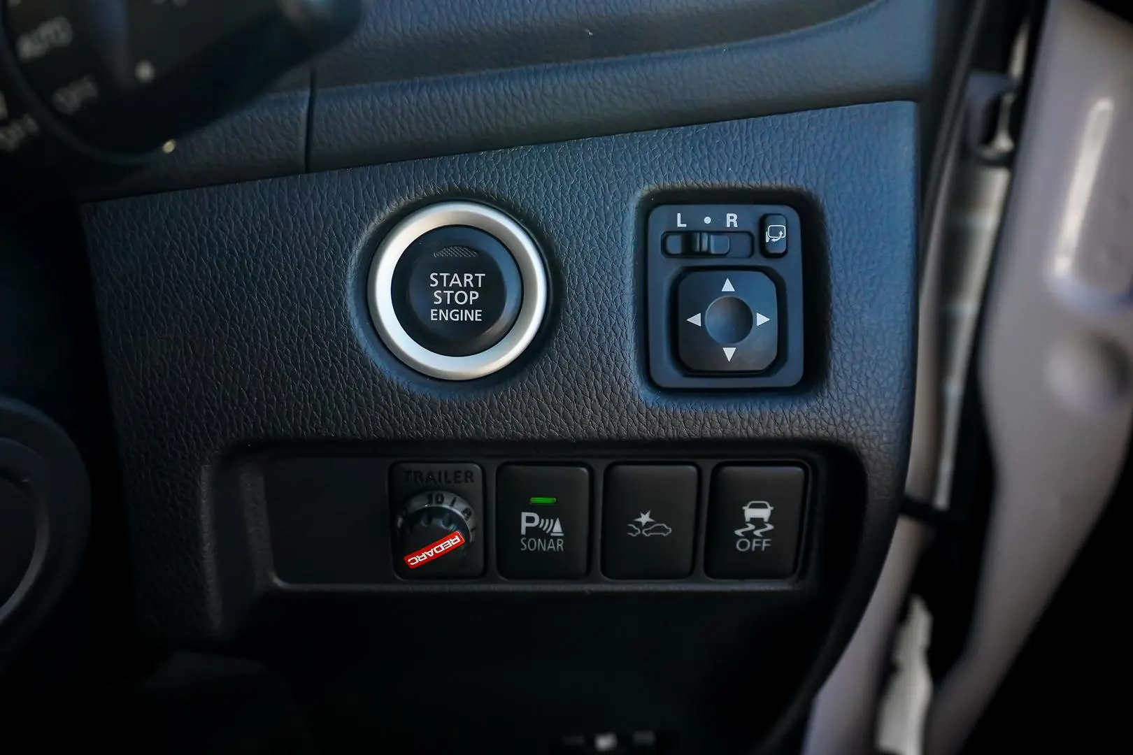 2021 Mitsubishi Pajero Sport Gallery Image 26