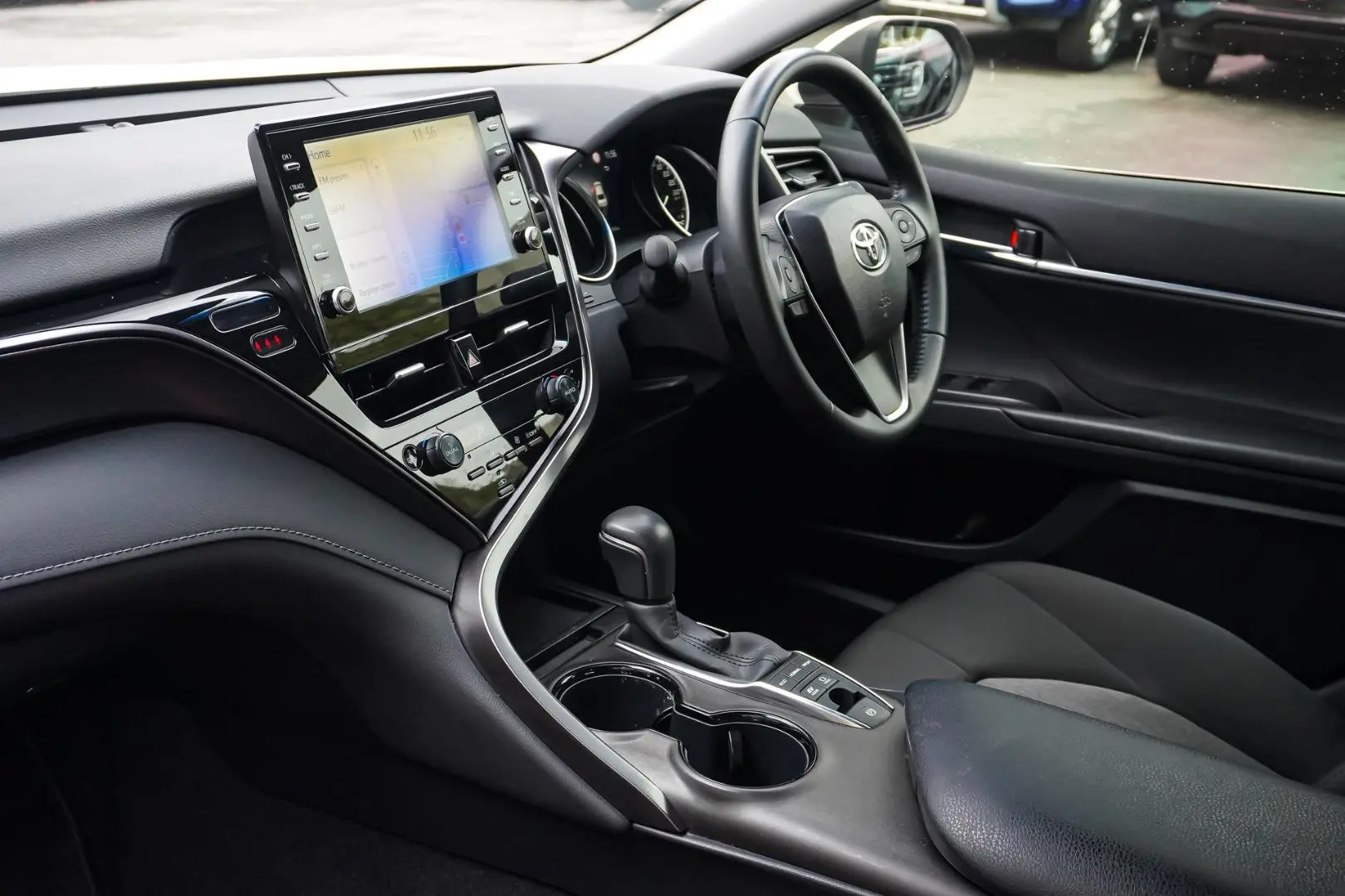 2023 Toyota Camry Gallery Image 9