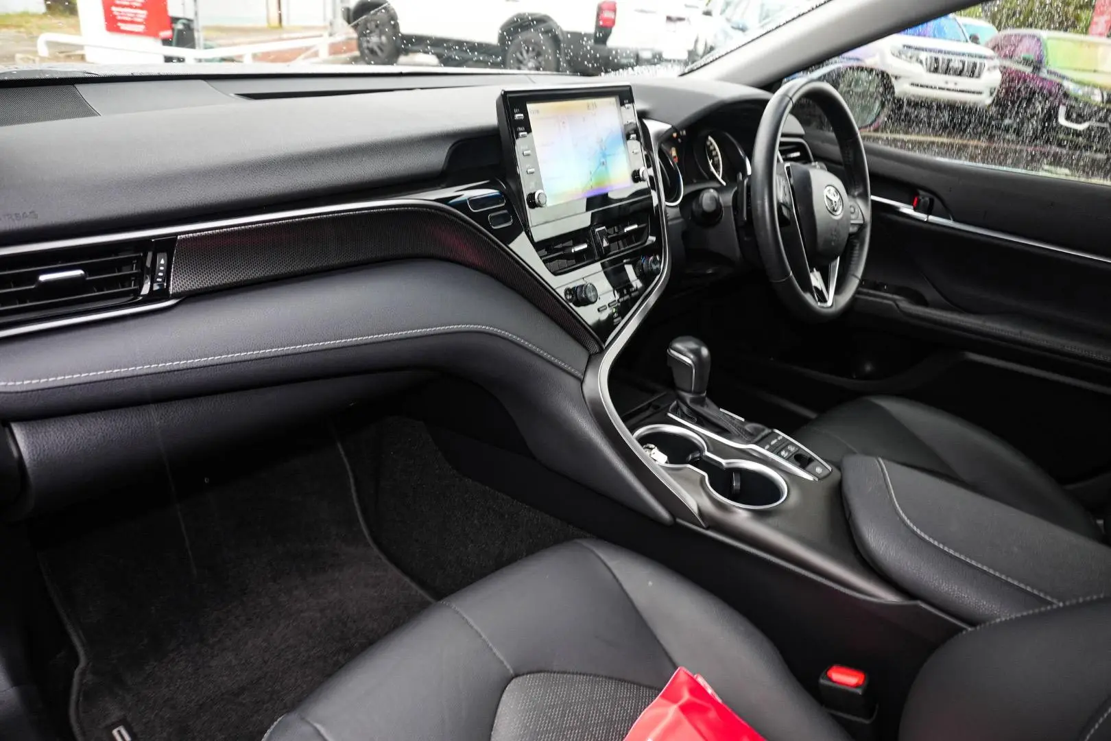 2022 Toyota Camry Gallery Image 12