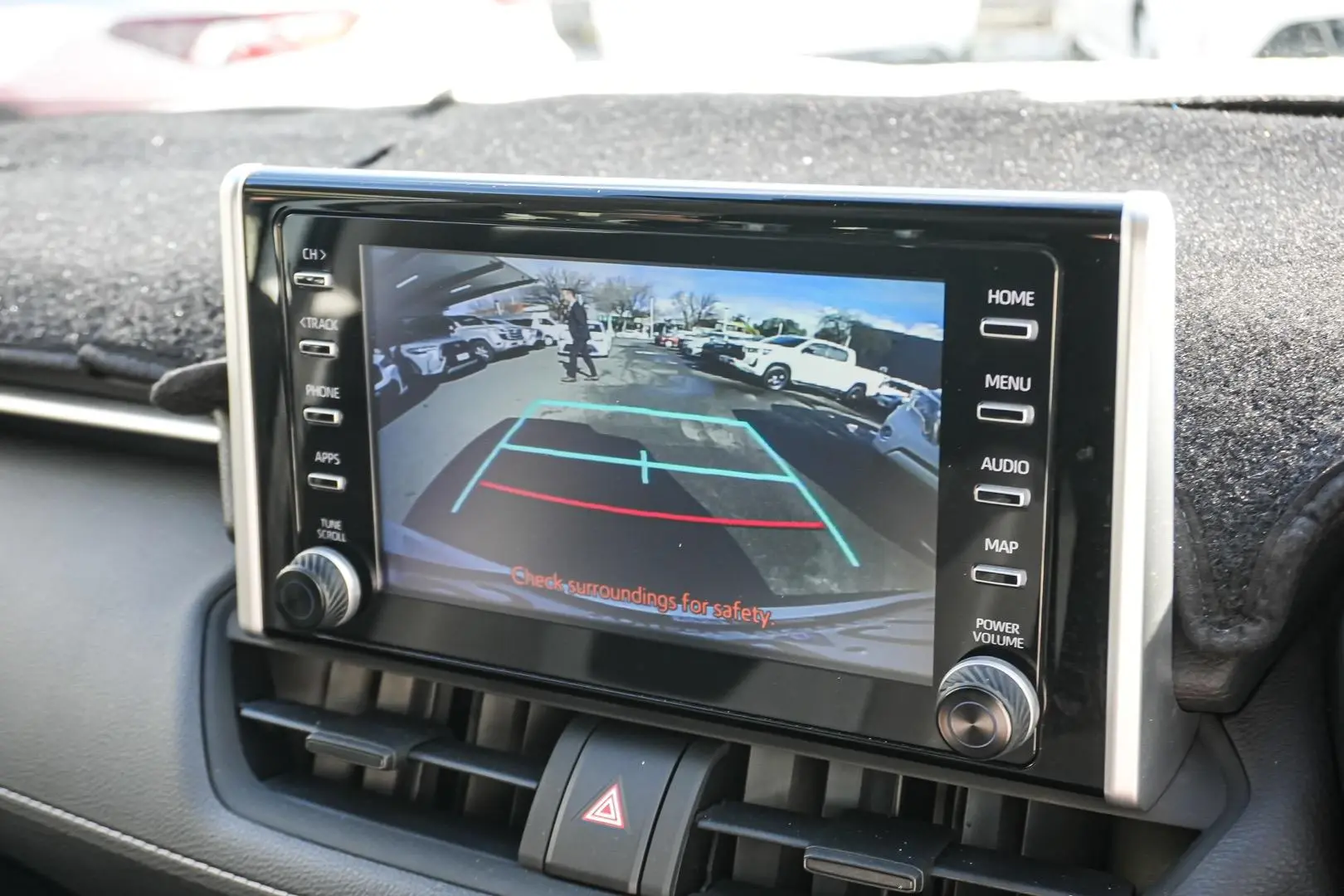 2022 Toyota RAV4 Gallery Image 23